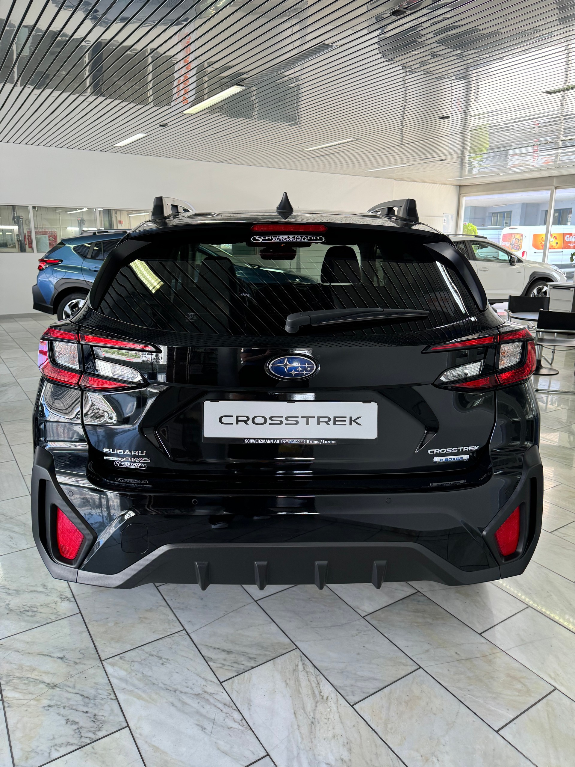 SUBARU Crosstrek 2.0 e-Boxer Luxury AWD Lineartronic-showroom-element-3