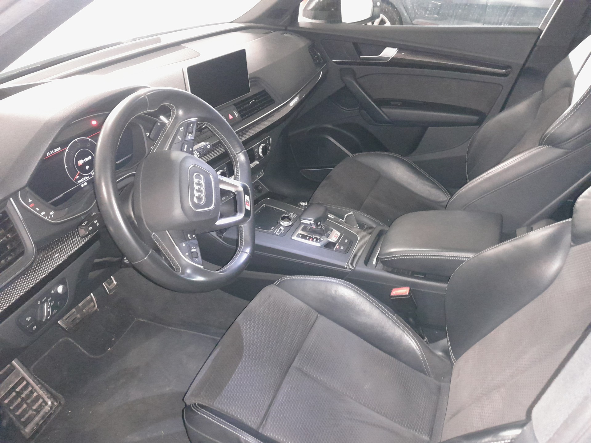 AUDI SQ5 TDI quattro tiptronic-image-2