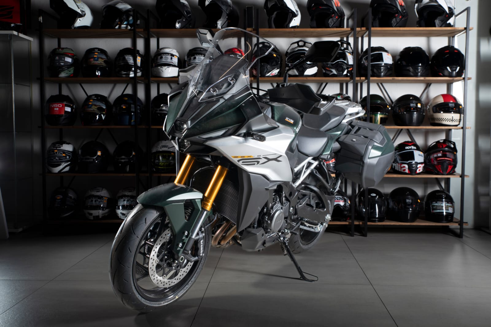SUZUKI GSX-S 1000 GX Travel-image-2