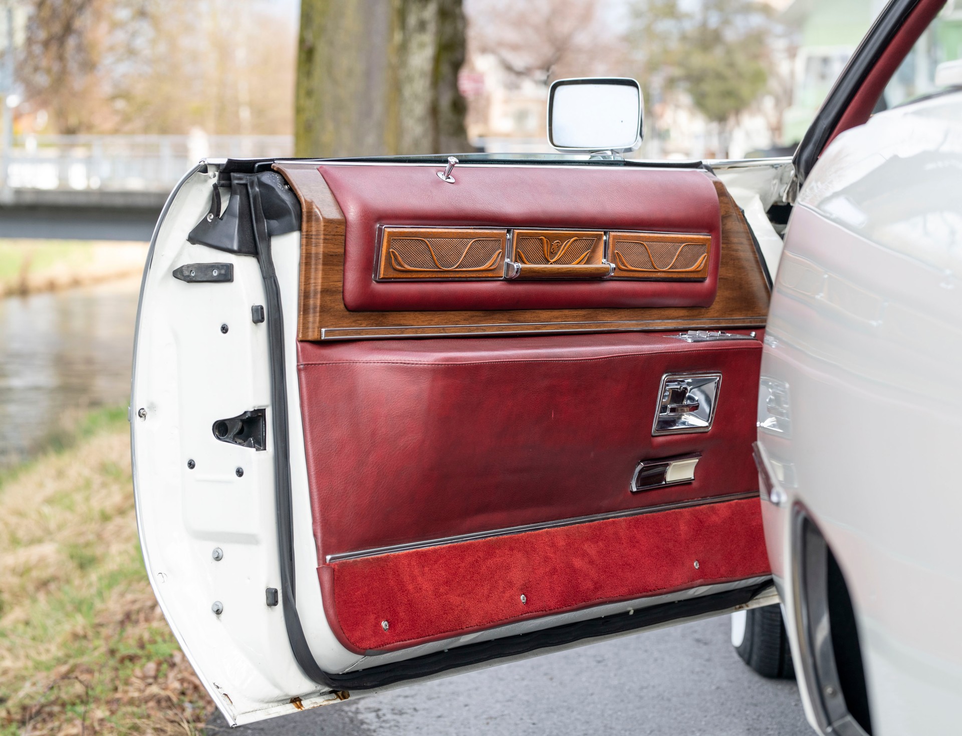 CADILLAC ELDORADO-image-11