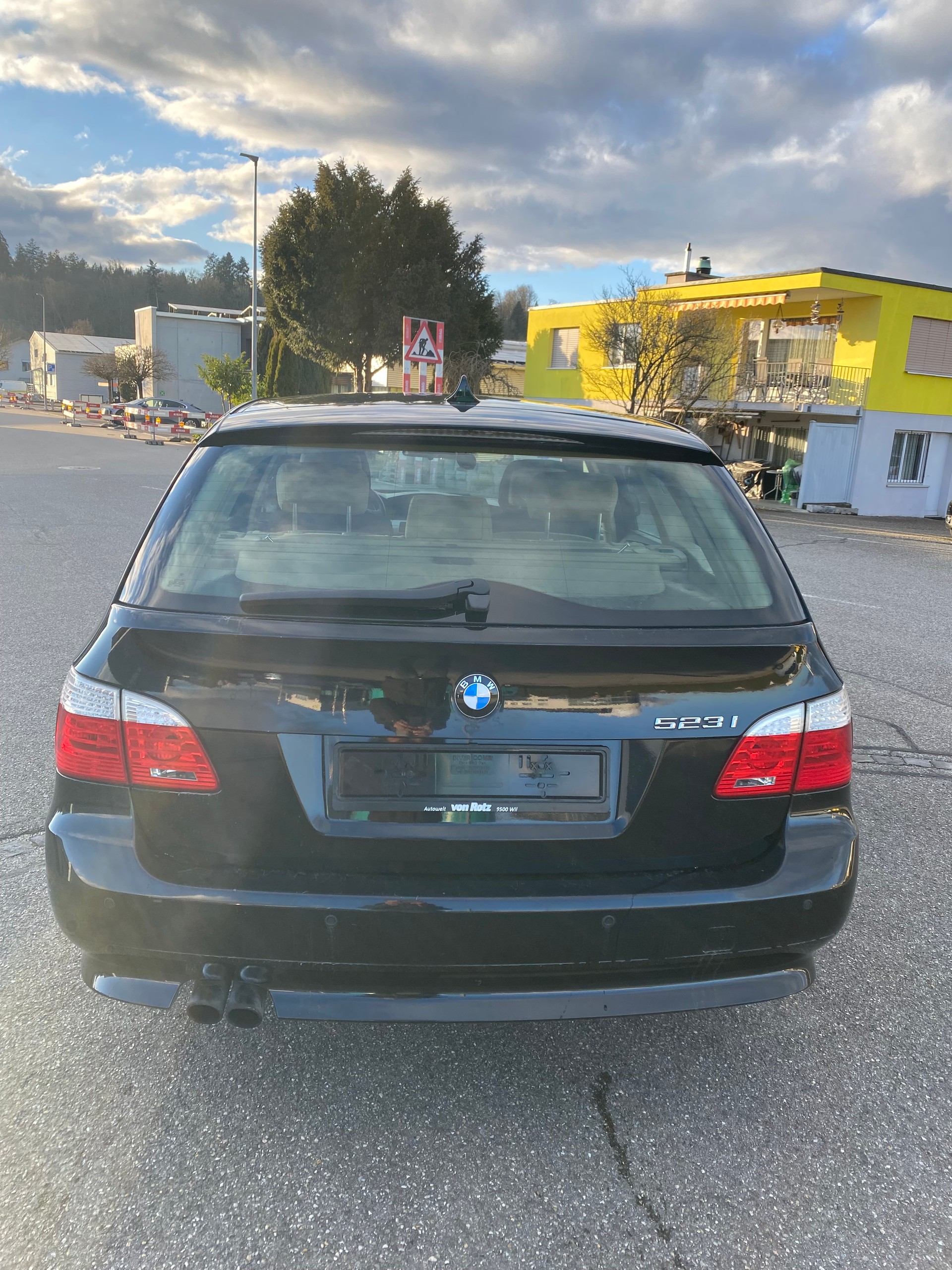 BMW 523i Touring Steptronic-image-3