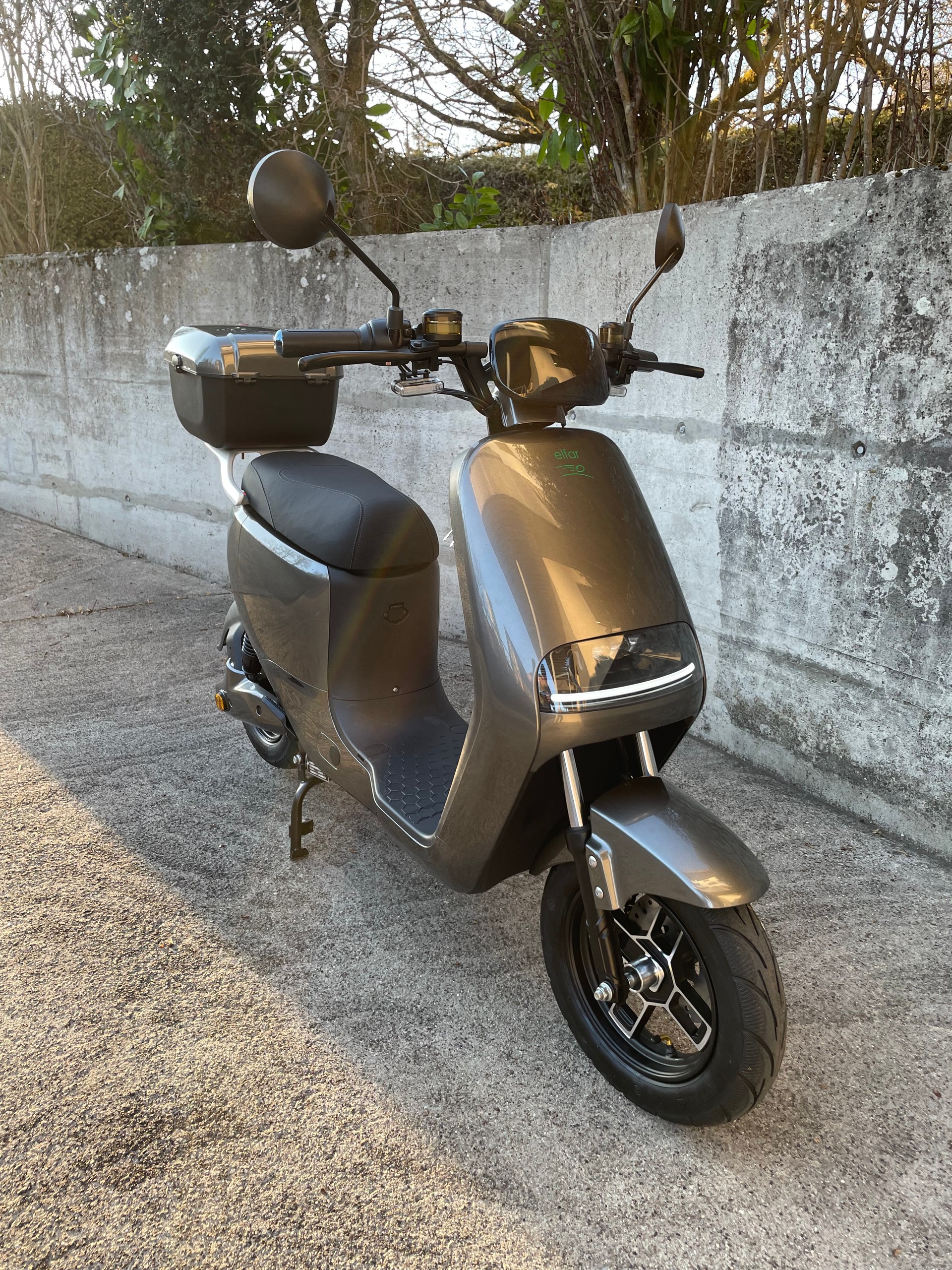 E-SCOOTER E-Mofa Long Range-image-11