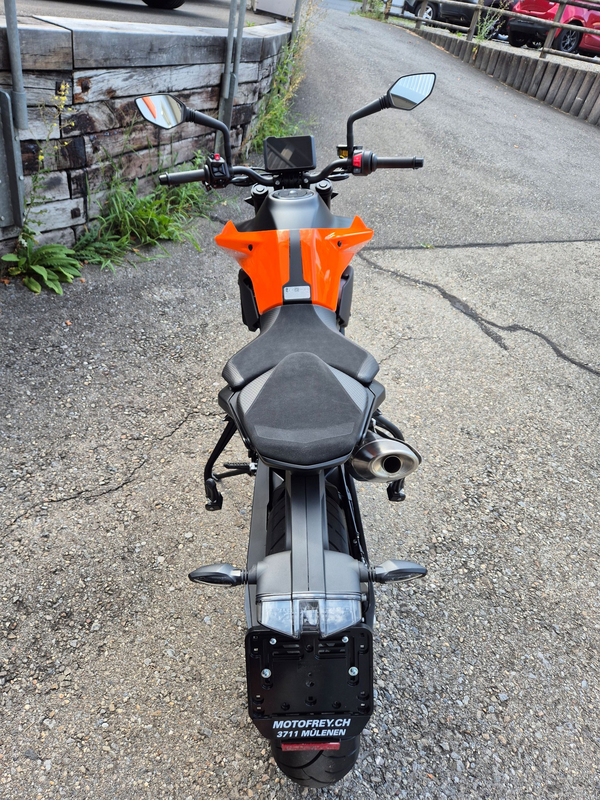 KTM 790 Duke-image-2