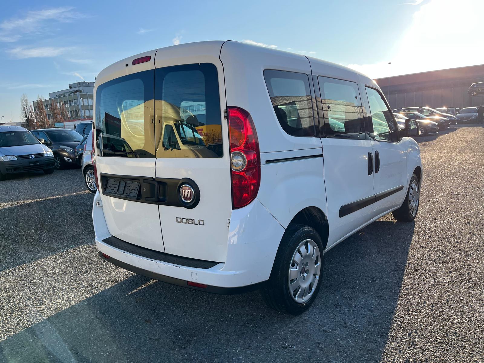FIAT Doblò 1.4 MyLife-image-3