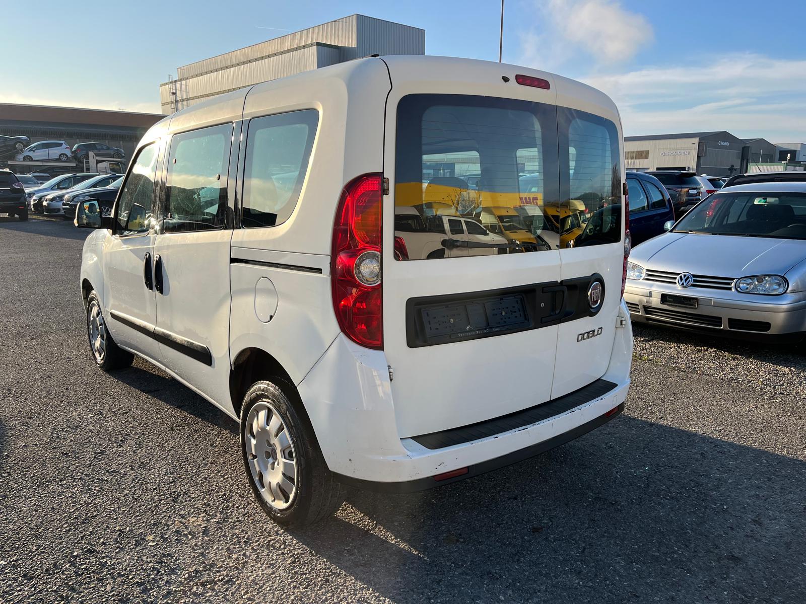 FIAT Doblò 1.4 MyLife-image-4