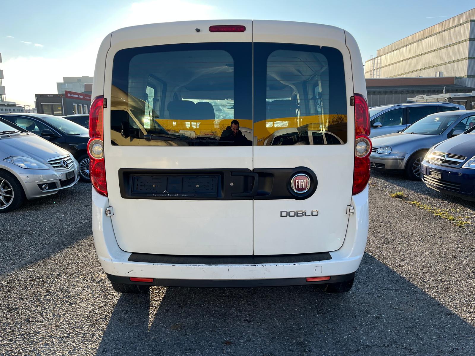 FIAT Doblò 1.4 MyLife-image-5