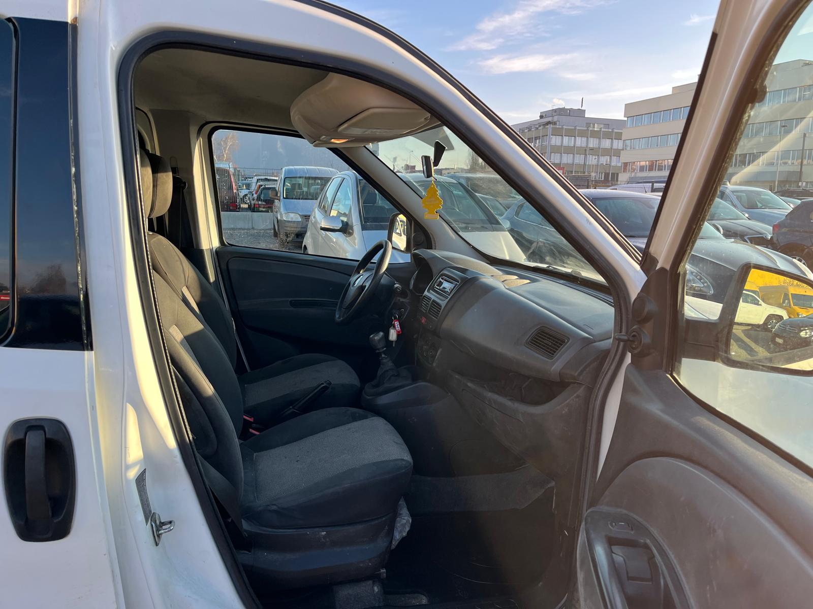 FIAT Doblò 1.4 MyLife-image-7