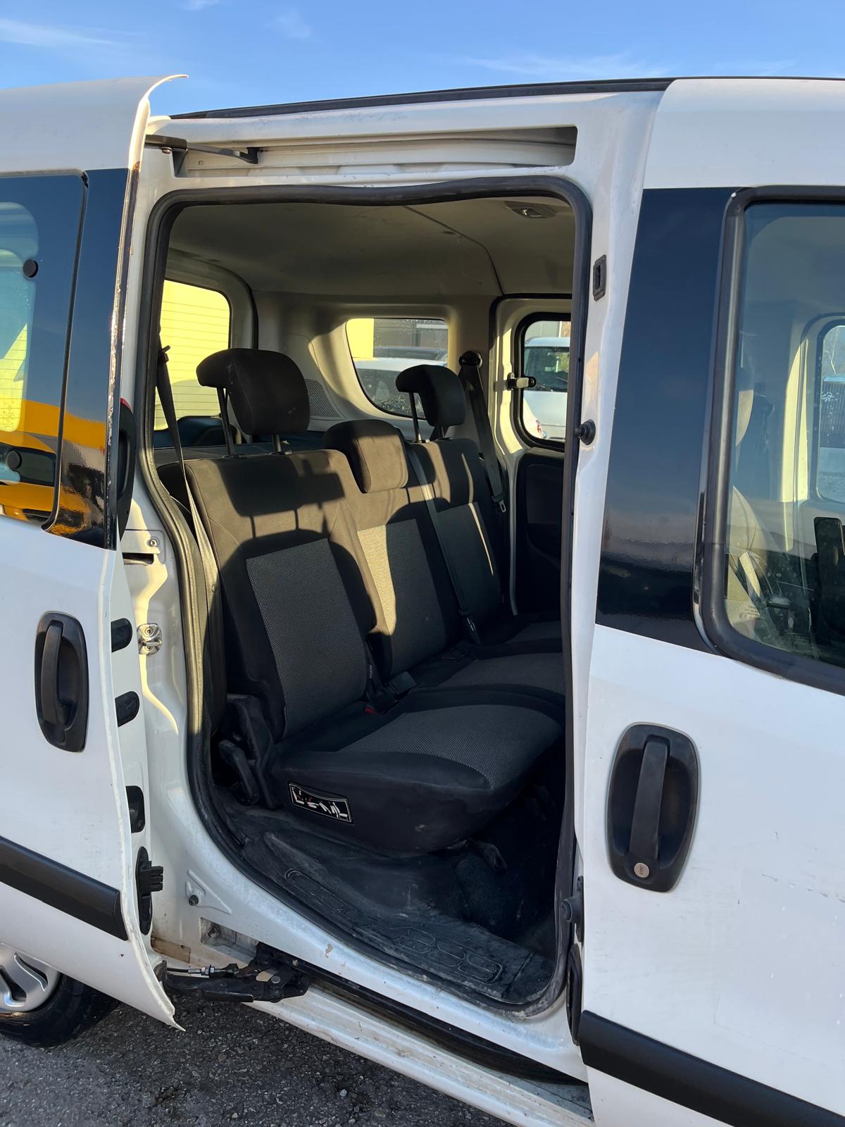 FIAT Doblò 1.4 MyLife-image-8