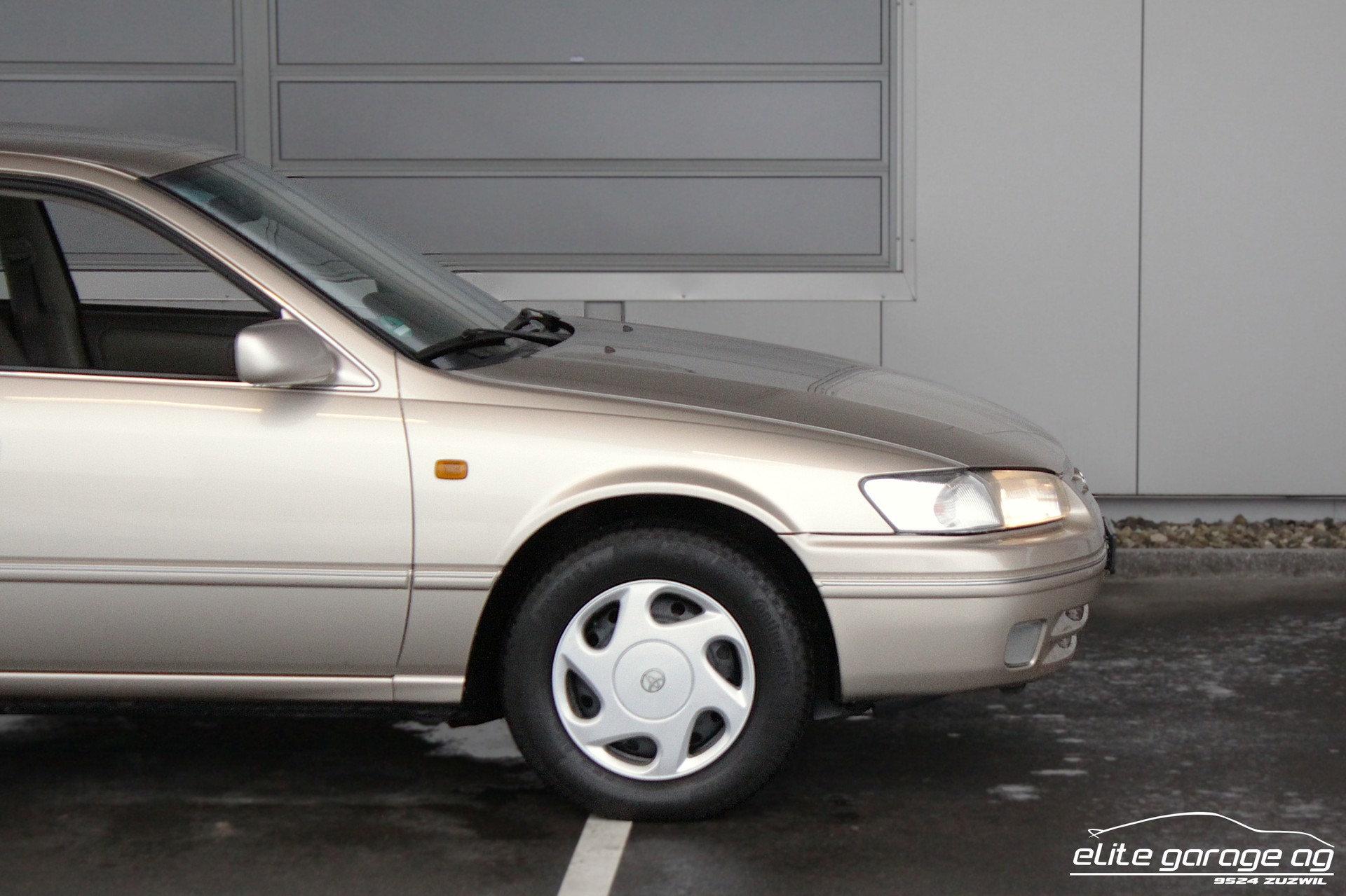 TOYOTA Camry 3.0 V6-image-9