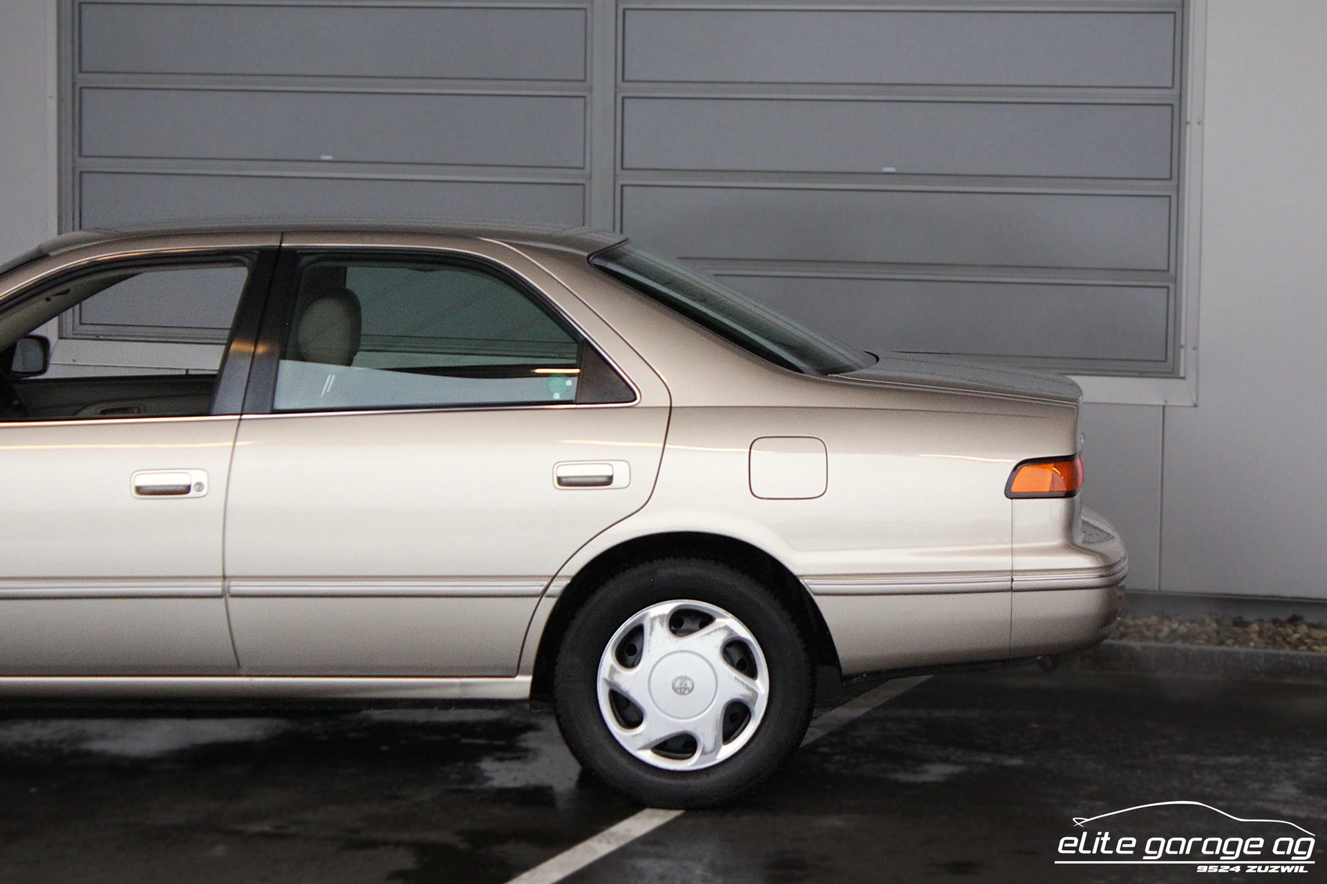 TOYOTA Camry 3.0 V6-image-11