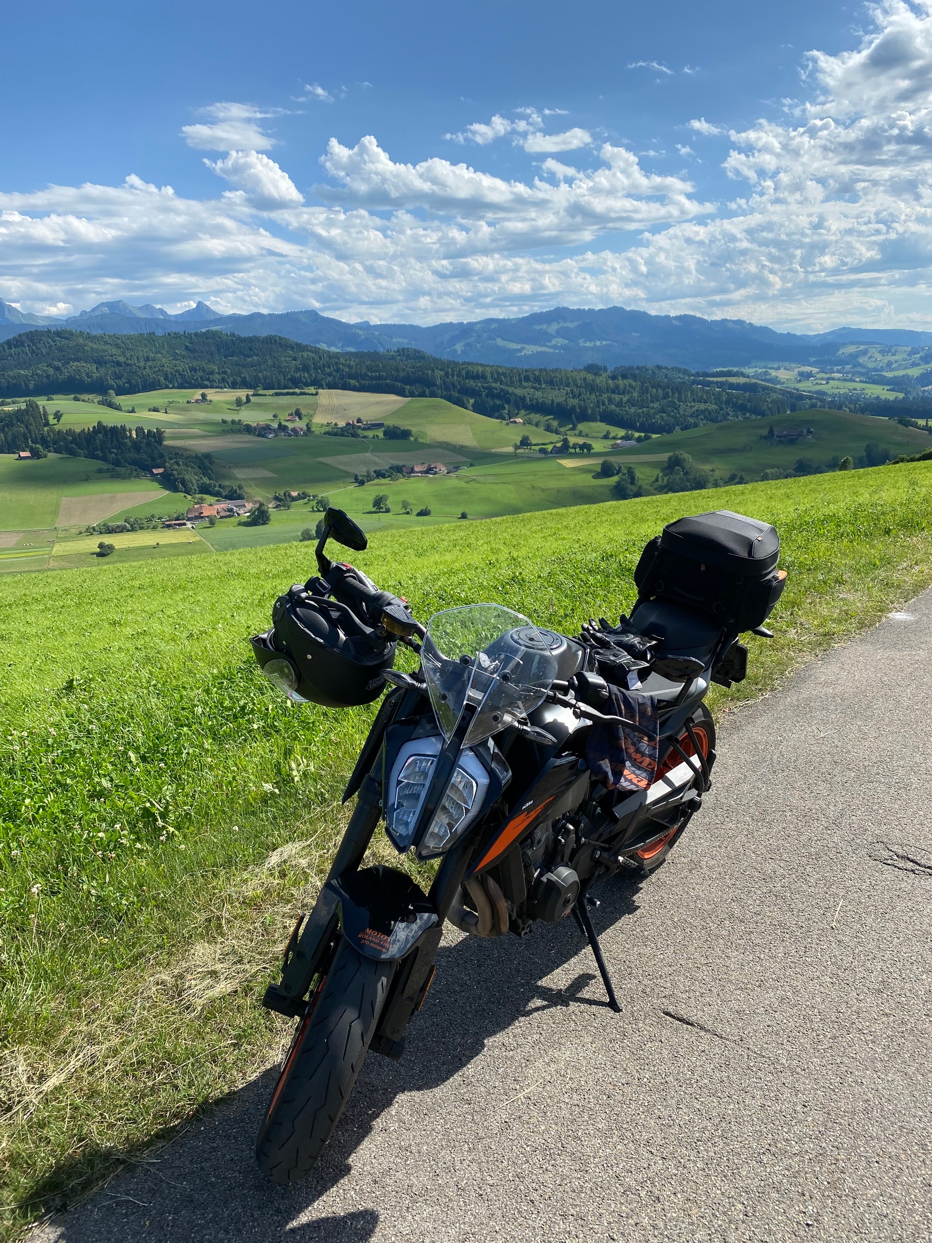 KTM 790 Duke | 11’000 km | Frisch ab Service | inkl. Gepäckträger + Taschen-image-3