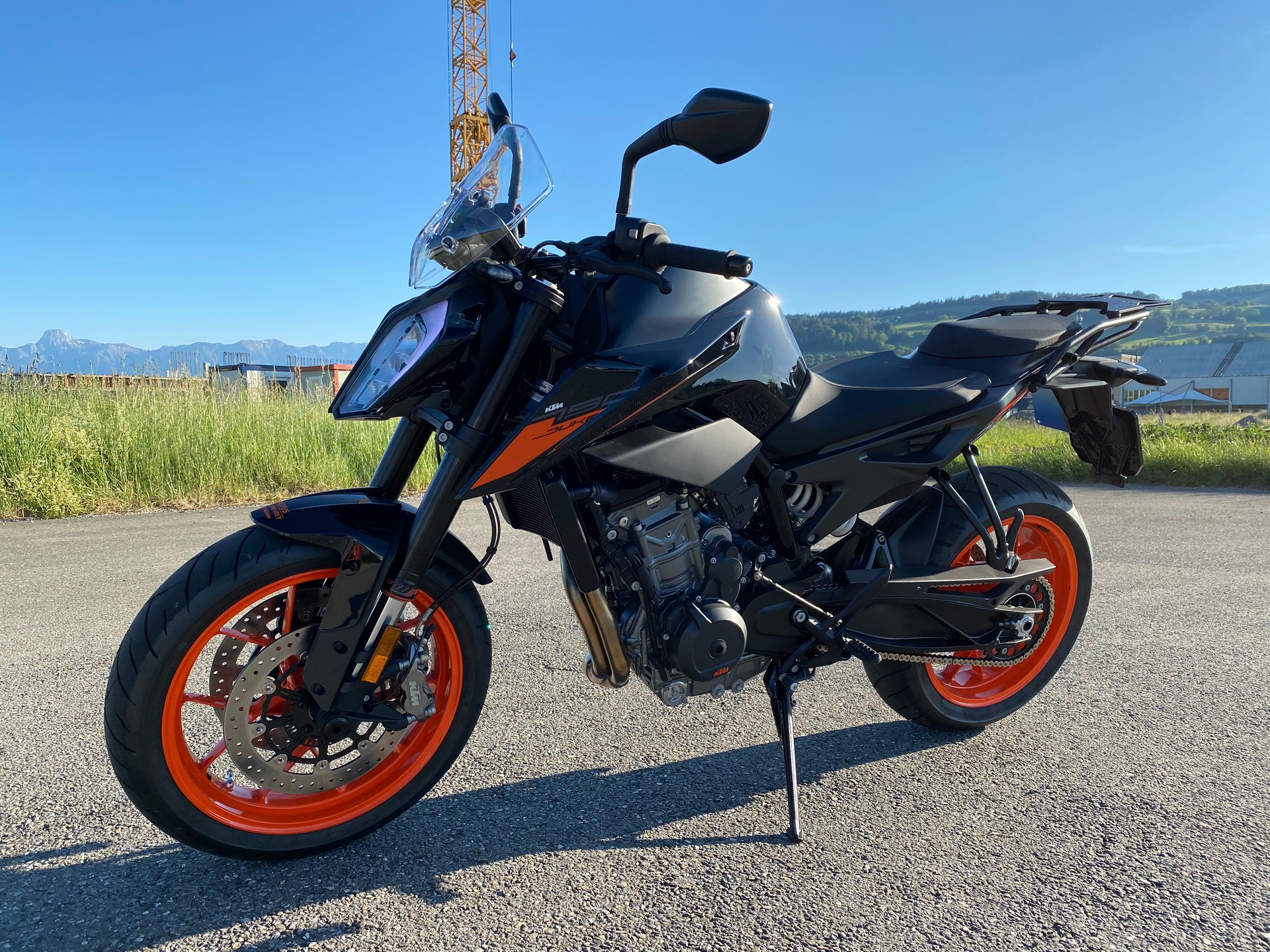 KTM 790 Duke | 11’000 km | Frisch ab Service | inkl. Gepäckträger + Taschen-image-1