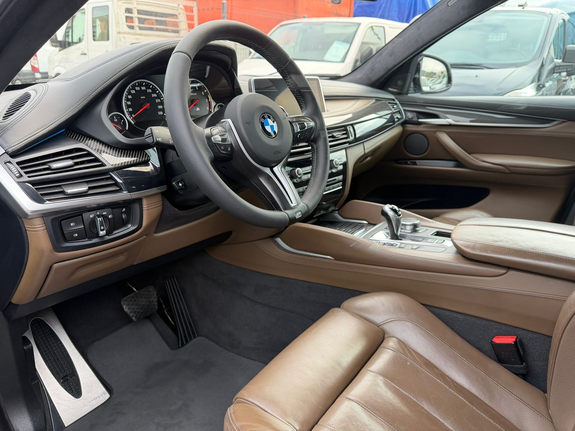 BMW X6M Steptronic-image-7