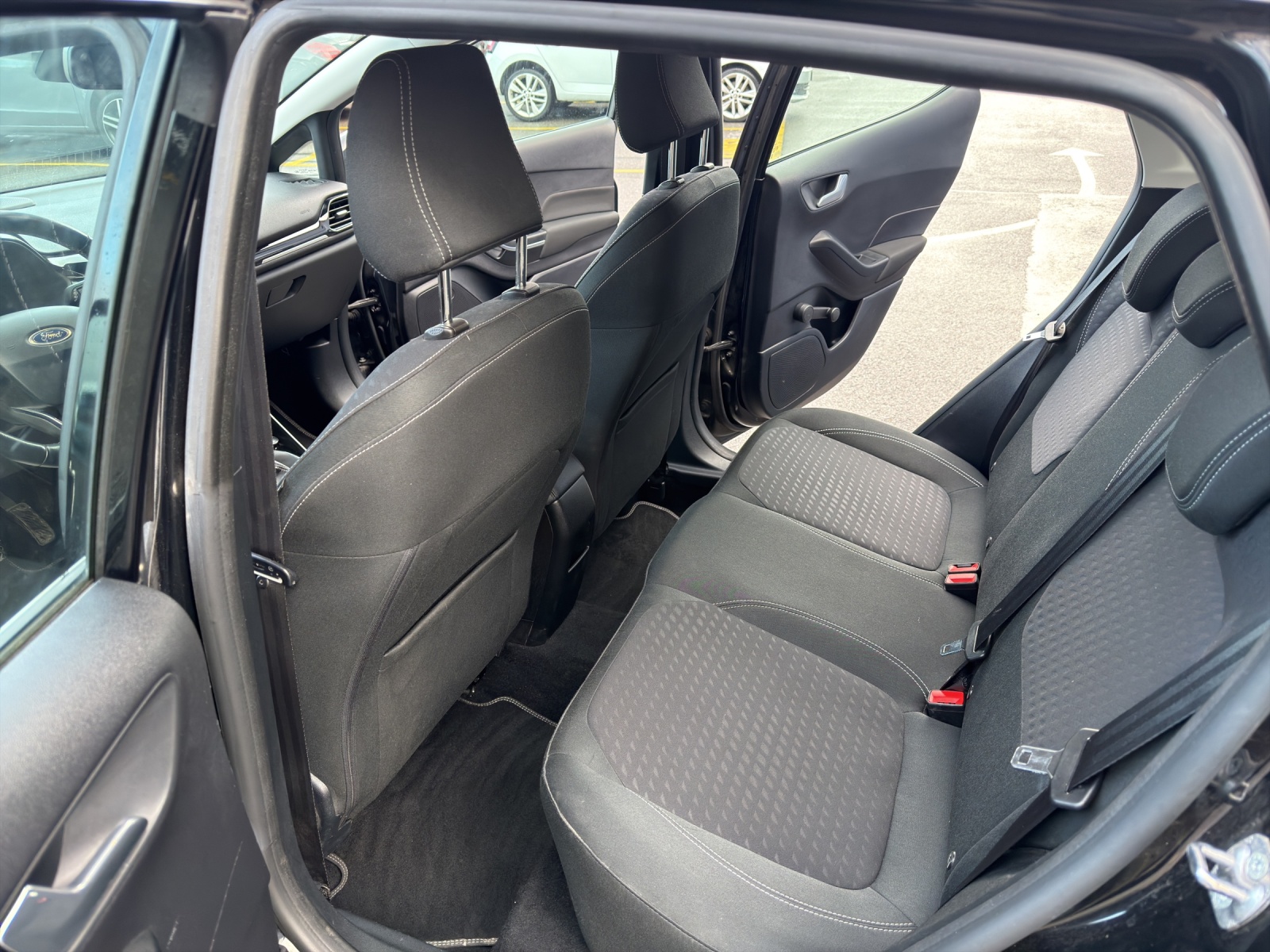 FORD Fiesta 1.0 SCTi Titanium-image-22