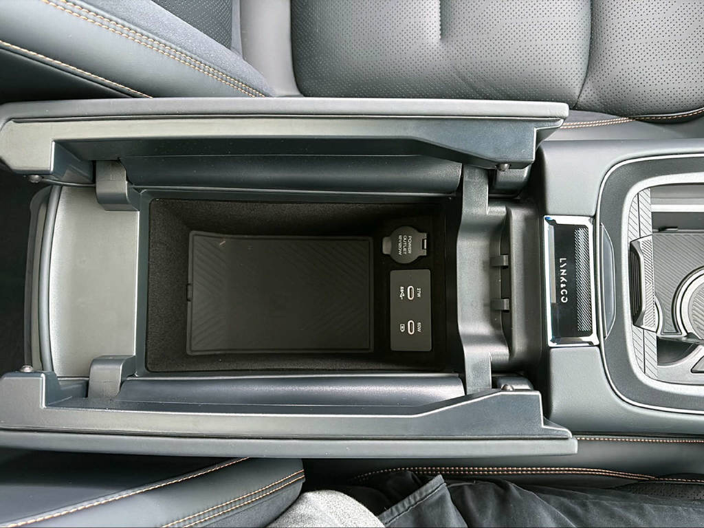 LYNK & CO 08-image-20