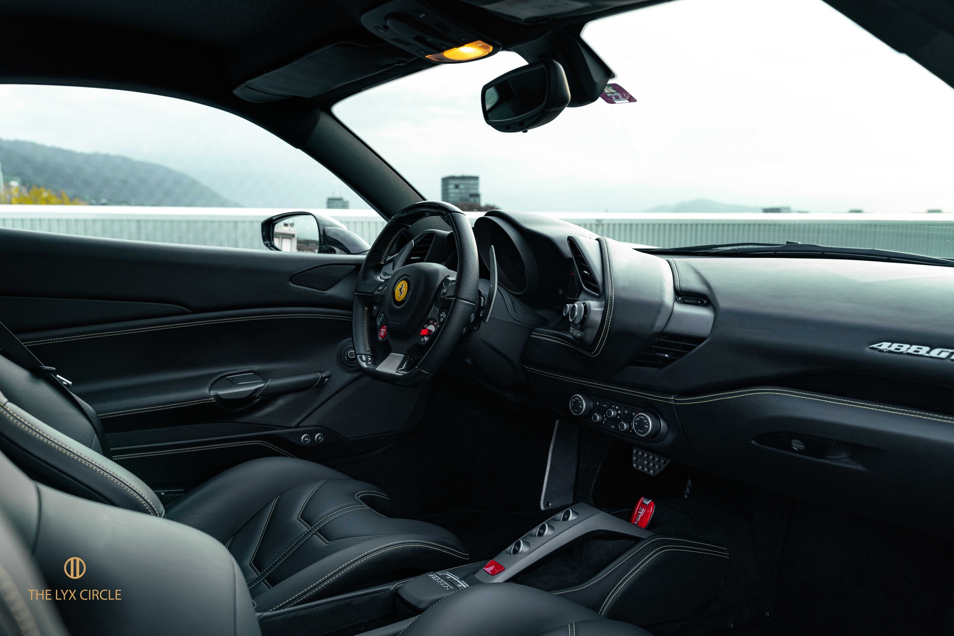 FERRARI 488 GTB 3.9 V8-image-11
