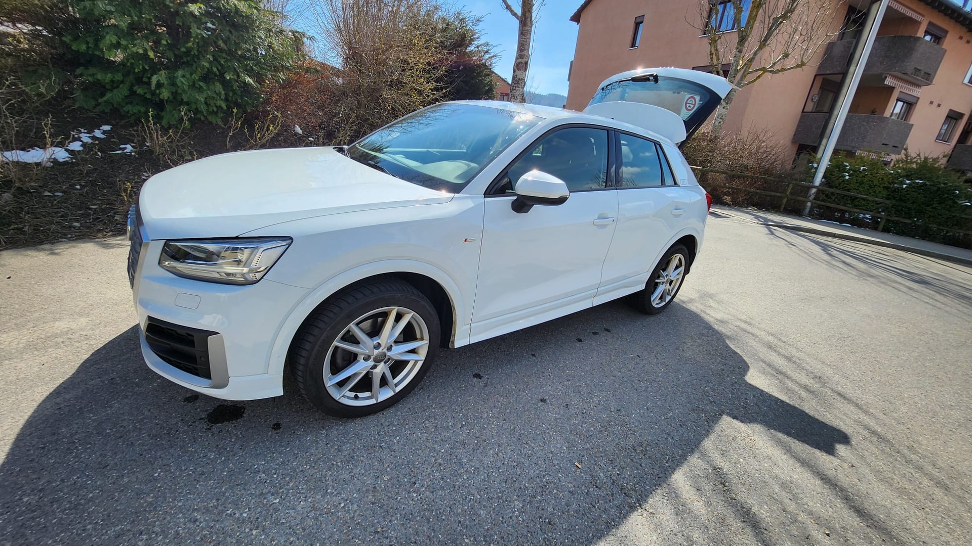 AUDI Q2 40 TFSI Sport quattro S-tronic-image-2