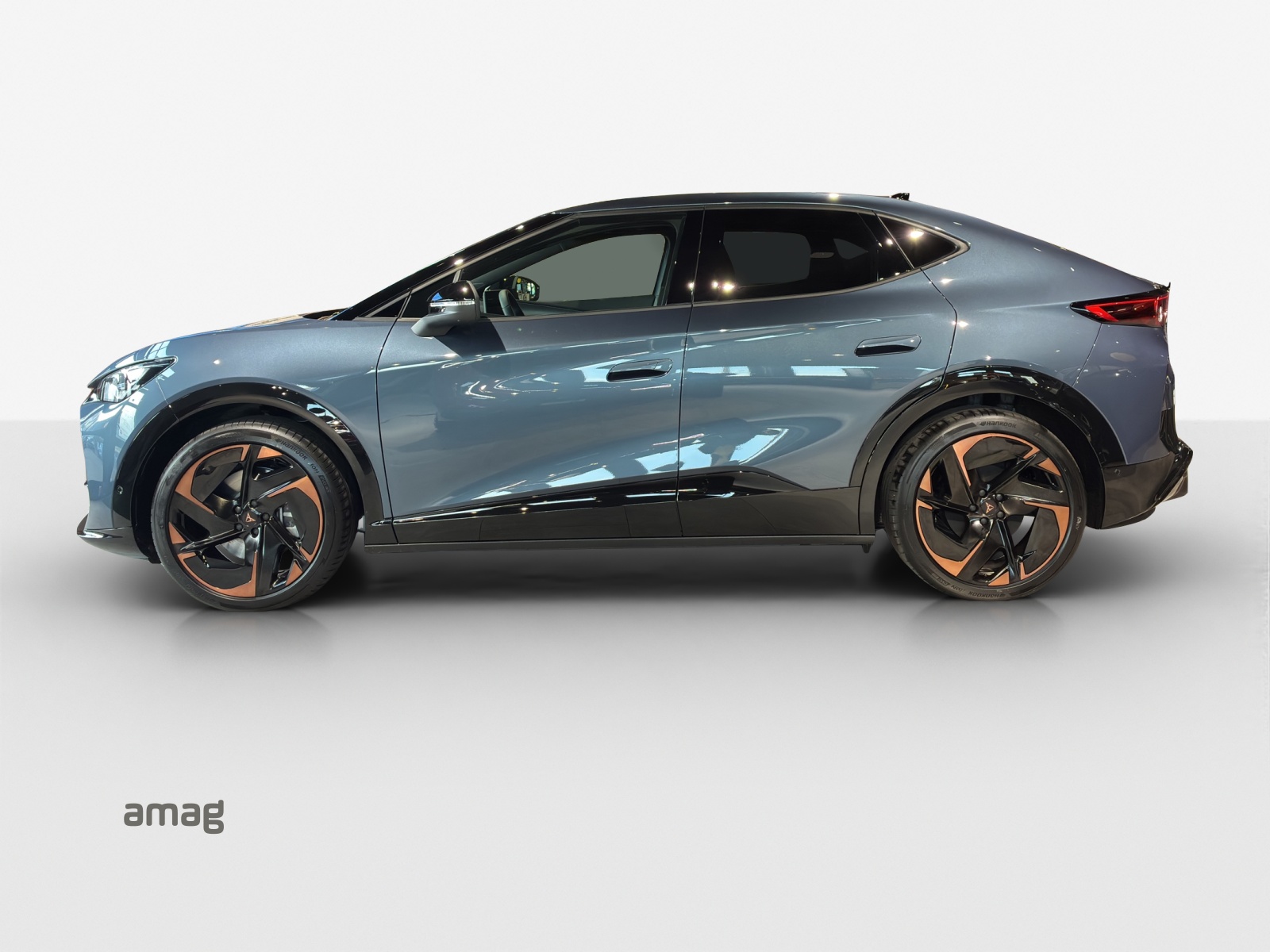 CUPRA Tavascan Type 9 77 kWh Adrenaline Prime Edition-showroom-element-1