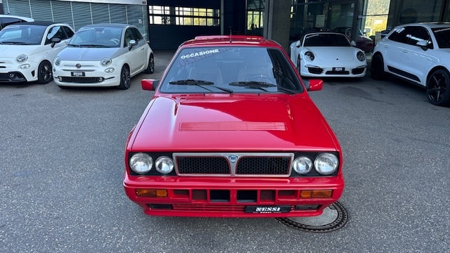 LANCIA Delta HF Integrale-image-7