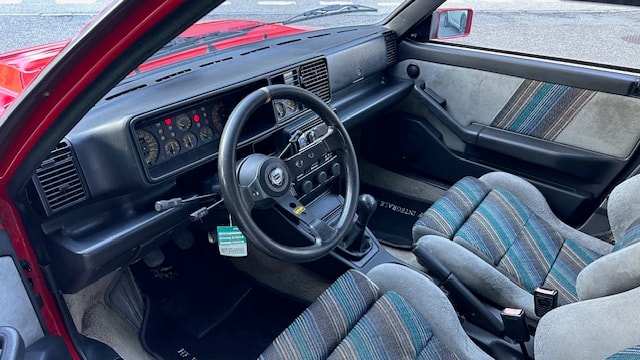 LANCIA Delta HF Integrale-image-14