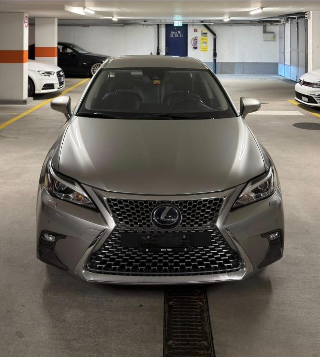 LEXUS CT 200h 1.8 excellence CVT-image-1