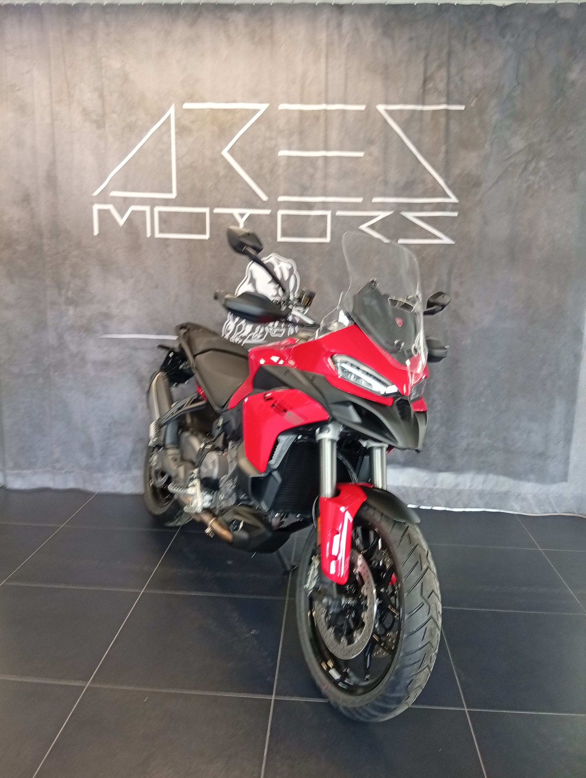 DUCATI MULTISTRADA V2 S-image-1