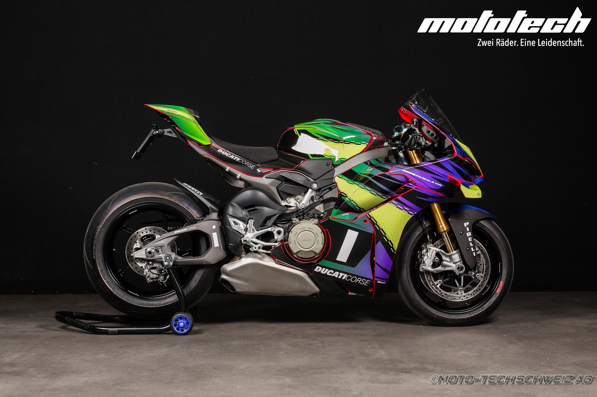 DUCATI Panigale V4 S-image-0