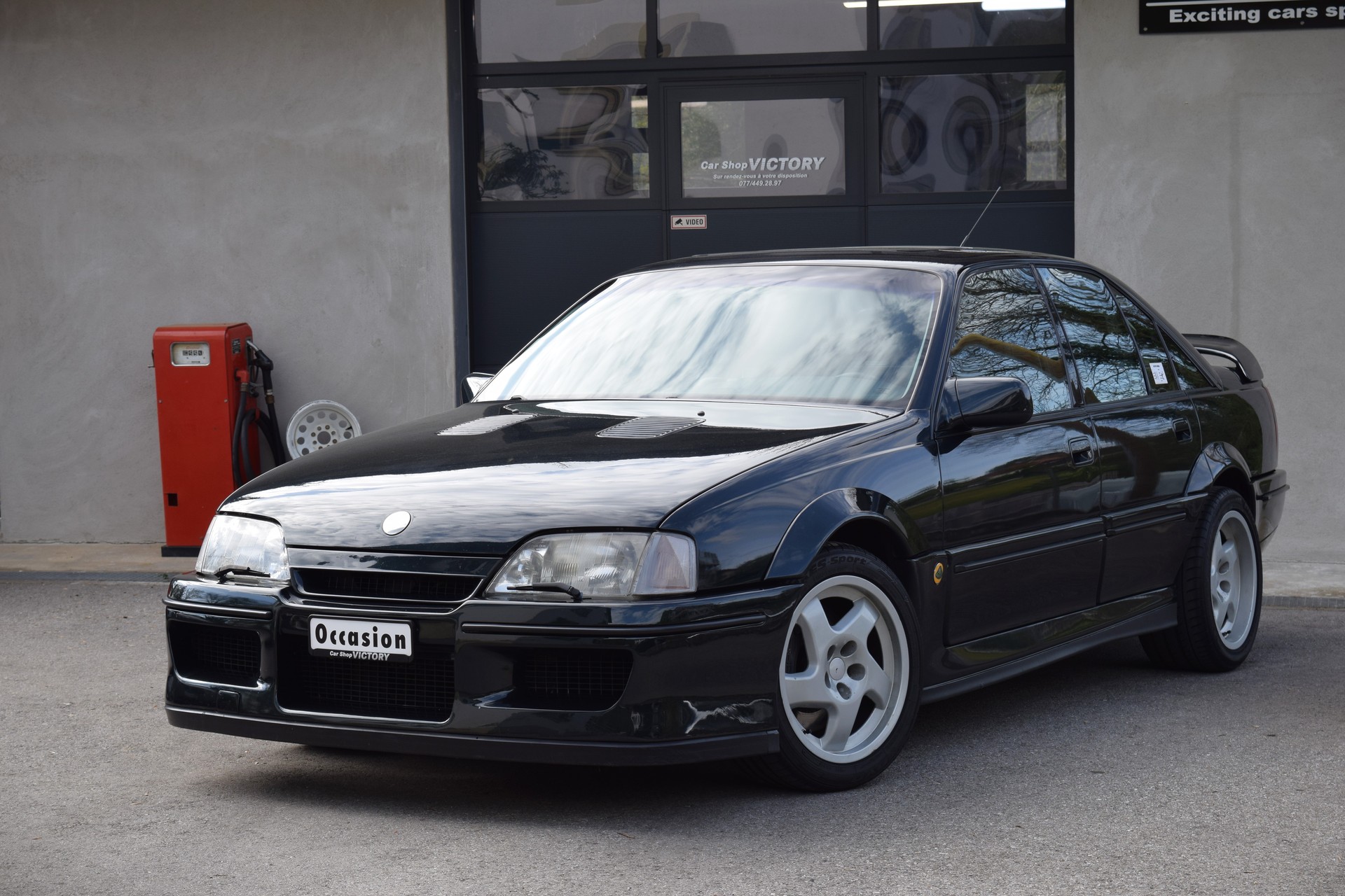 LOTUS Omega 3.6 Bi-Turbo Carlton