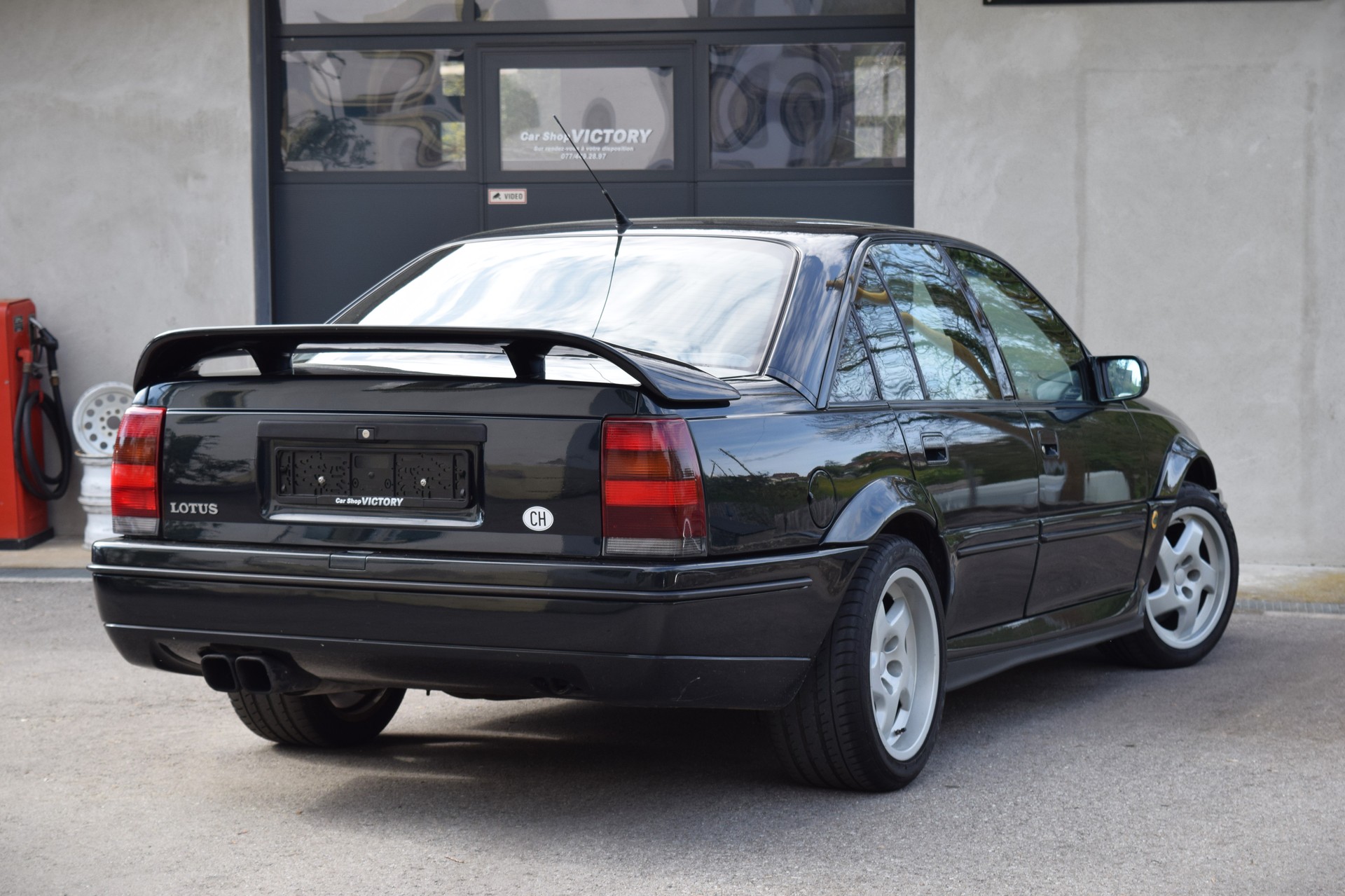 LOTUS Omega 3.6 Bi-Turbo Carlton-image-7