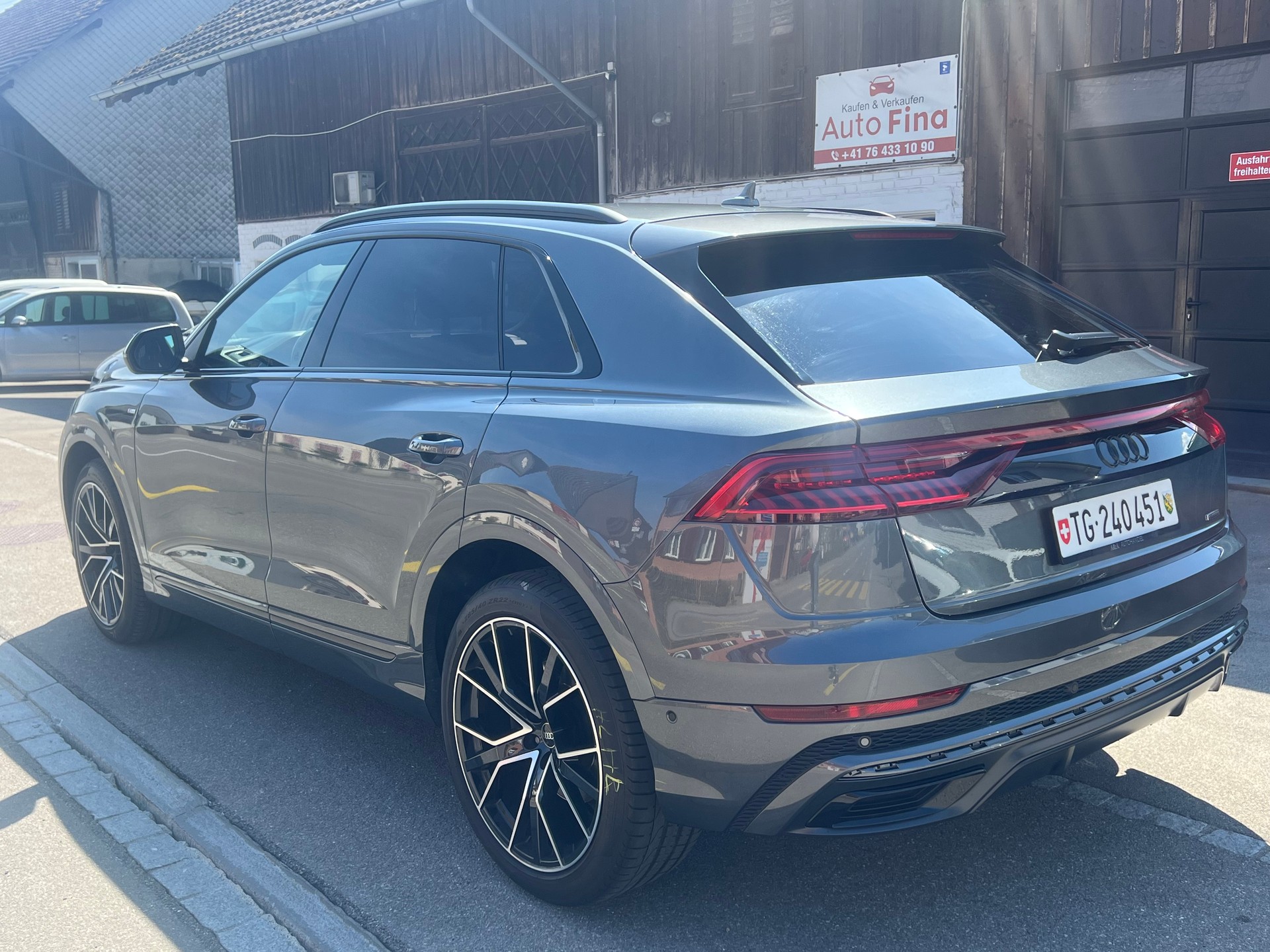 AUDI Q8 50 TDI quattro tiptronic-image-3