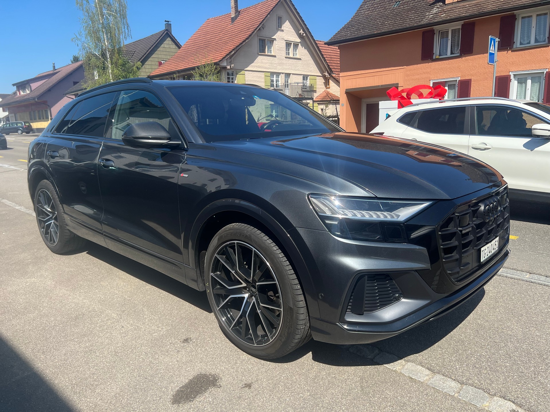 AUDI Q8 50 TDI quattro tiptronic-image-2