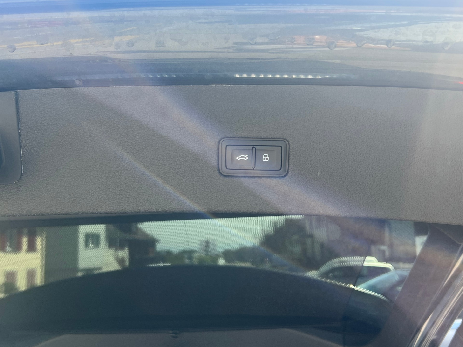 AUDI Q8 50 TDI quattro tiptronic-image-11