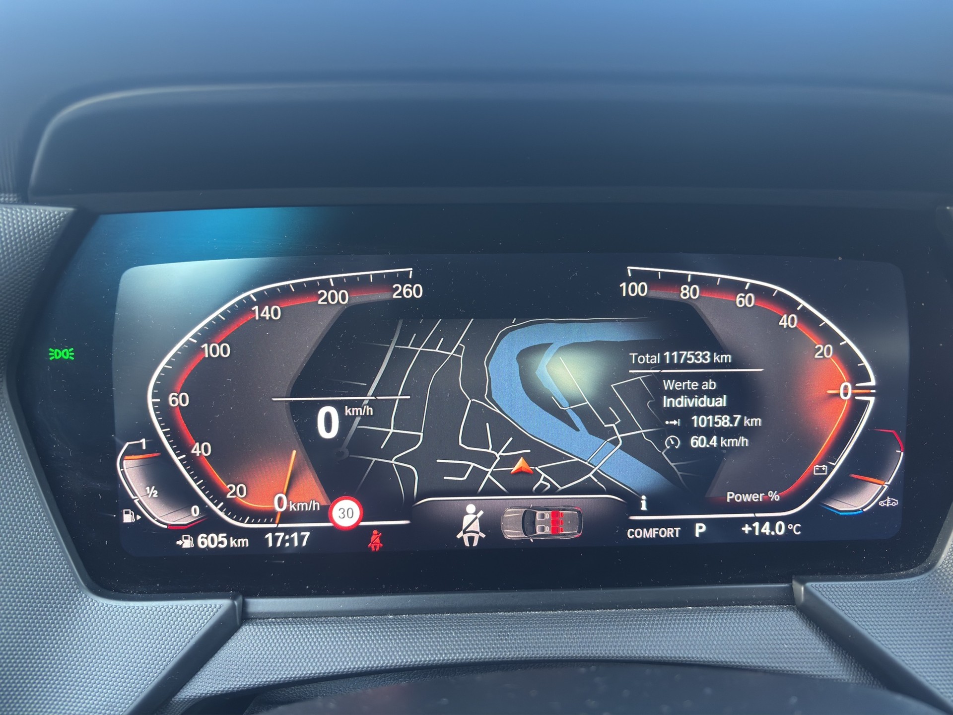 BMW 118i Sport Line Steptronic-image-10
