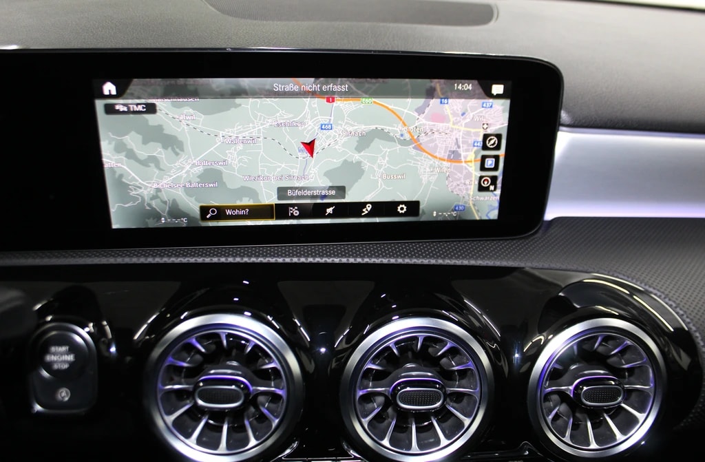 MERCEDES-BENZ A 250 4Matic AMG Line 4Matic 7G-DCT Sport- Paket Black / CH-Fahrzeug-image-20