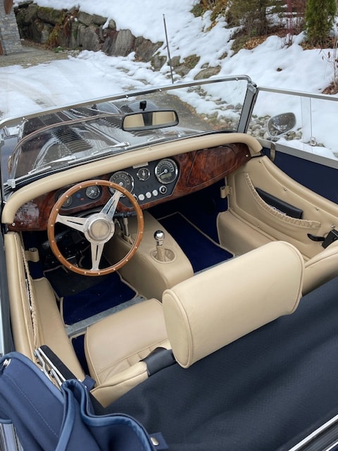 MORGAN Plus 4 2.0 Swiss Pack-image-2