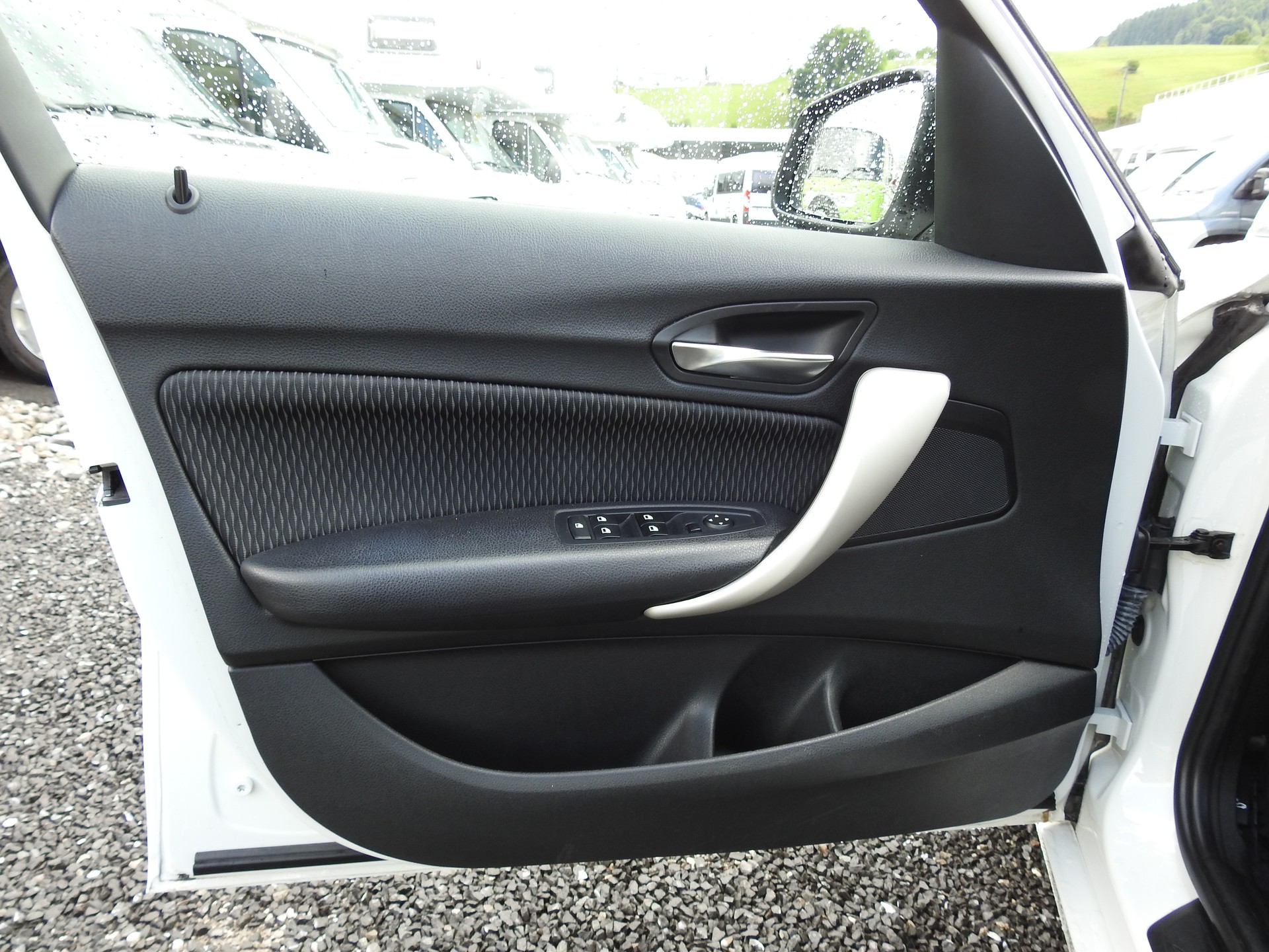 BMW 116d Urban Line Steptronic-image-9