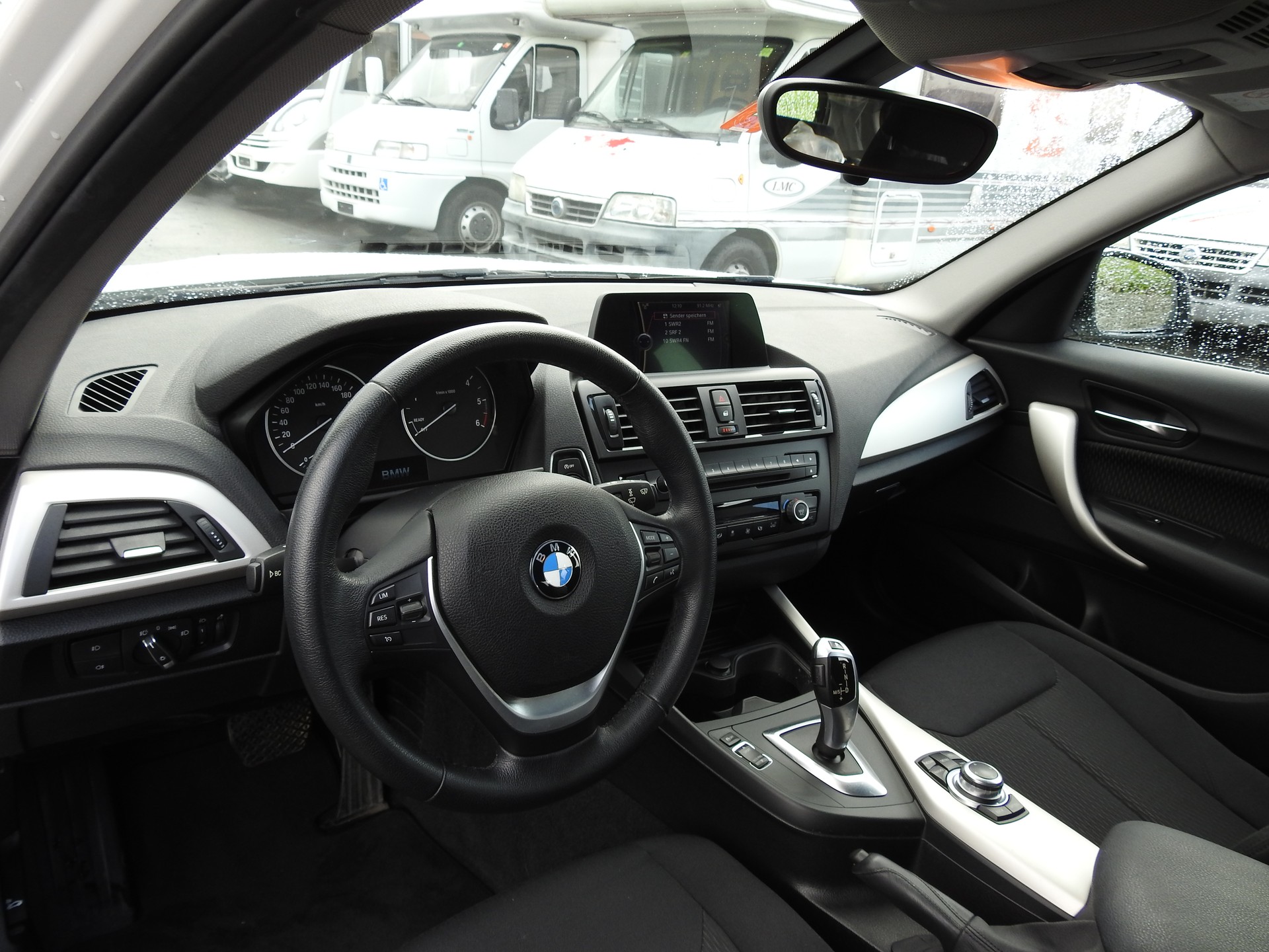 BMW 116d Urban Line Steptronic-image-10