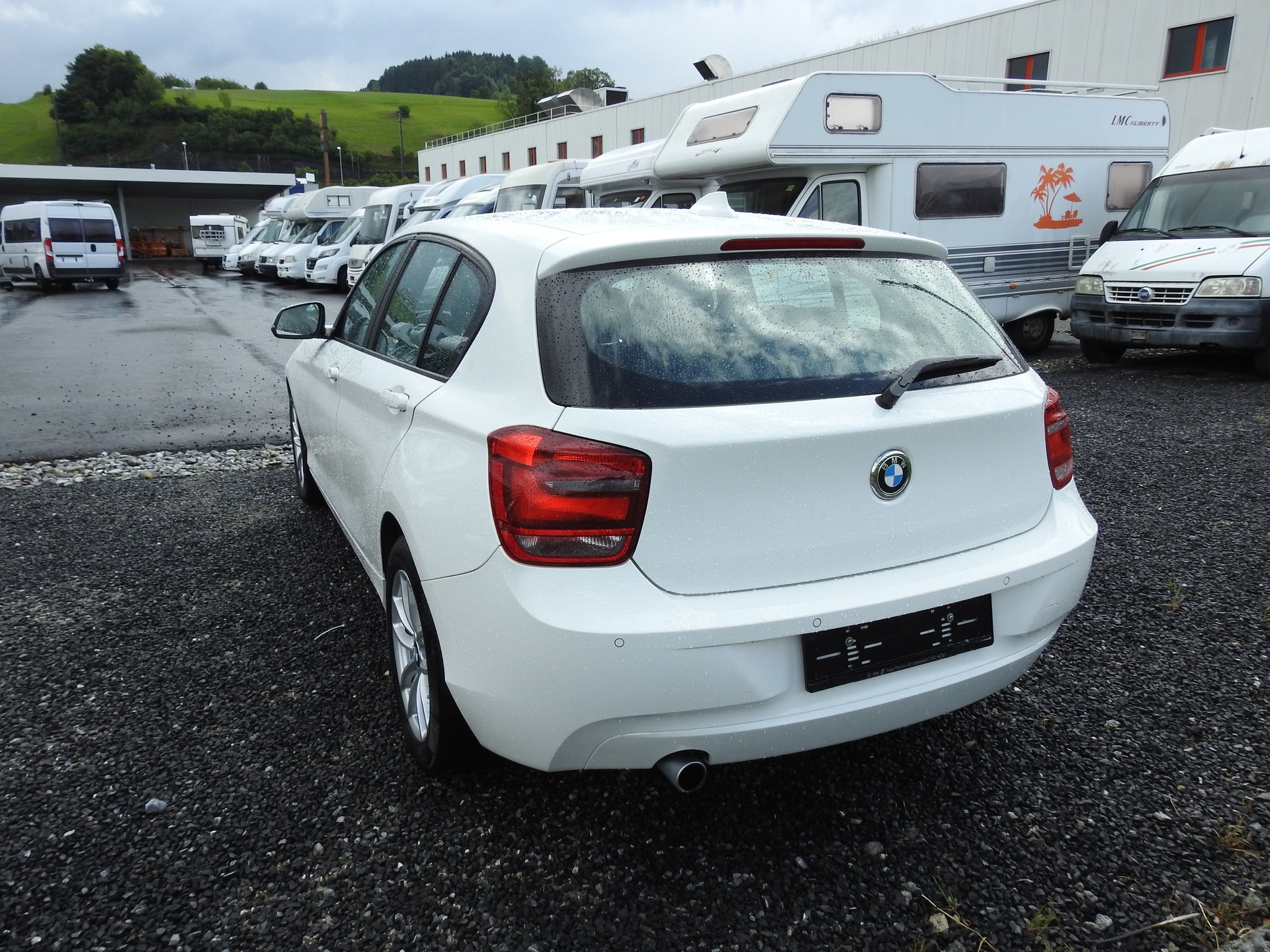 BMW 116d Urban Line Steptronic-image-3