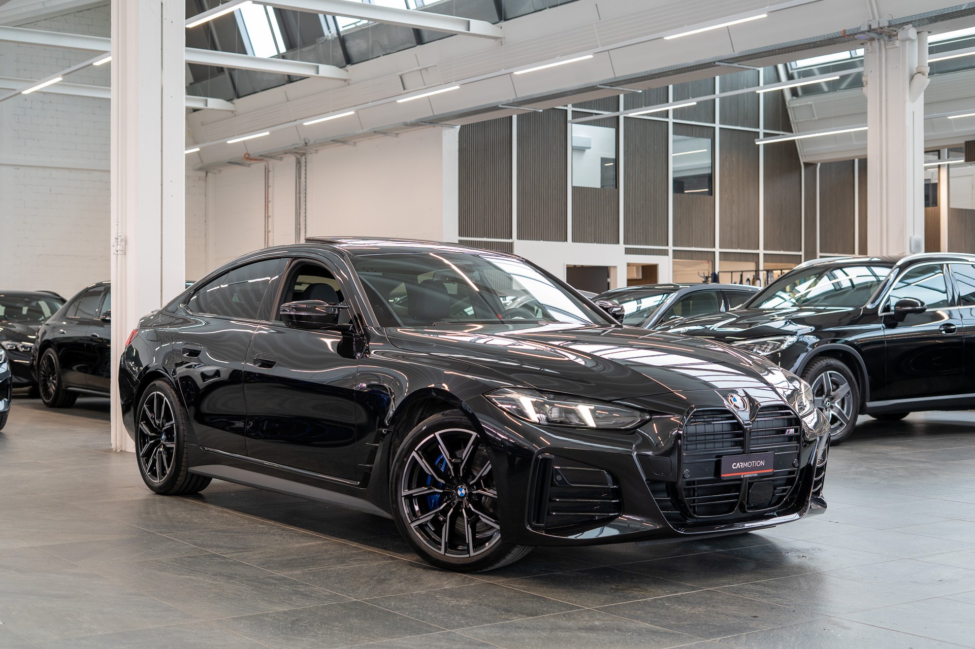 BMW M440i xDrive Gran Coupé M Sport Pro / LCI / Glasdach / 360°Kamera / HeadUp-showroom-element-2