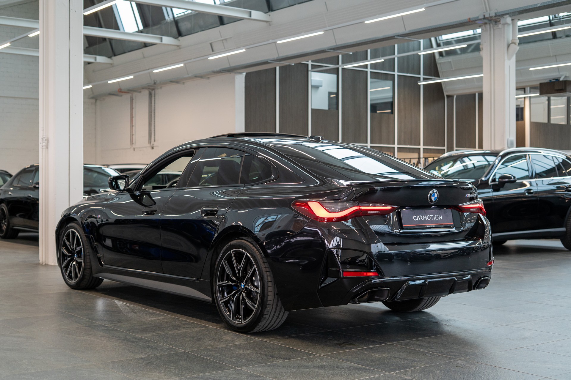 BMW M440i xDrive Gran Coupé M Sport Pro / LCI / Glasdach / 360°Kamera / HeadUp-image-6