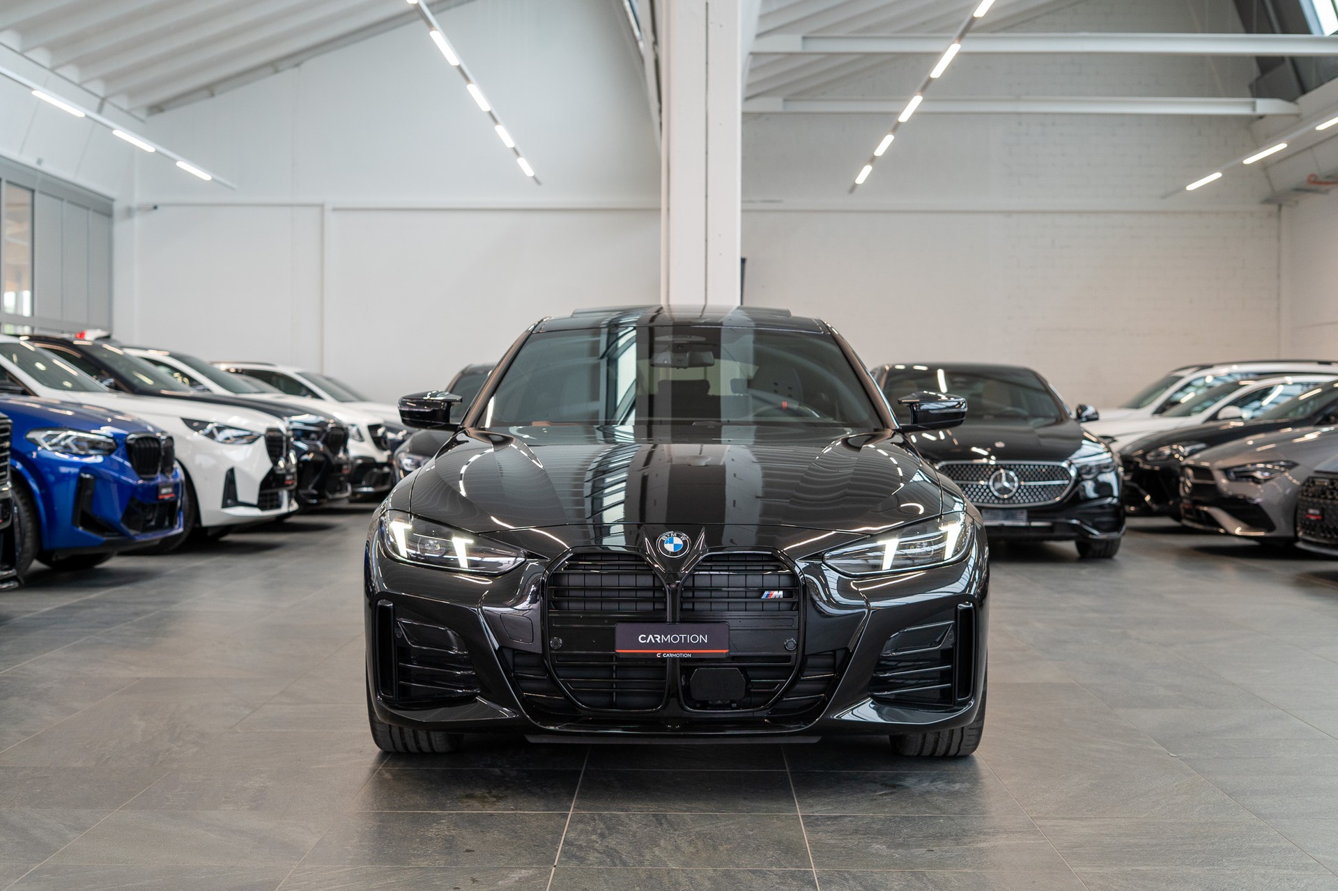 BMW M440i xDrive Gran Coupé M Sport Pro / LCI / Glasdach / 360°Kamera / HeadUp-showroom-element-1