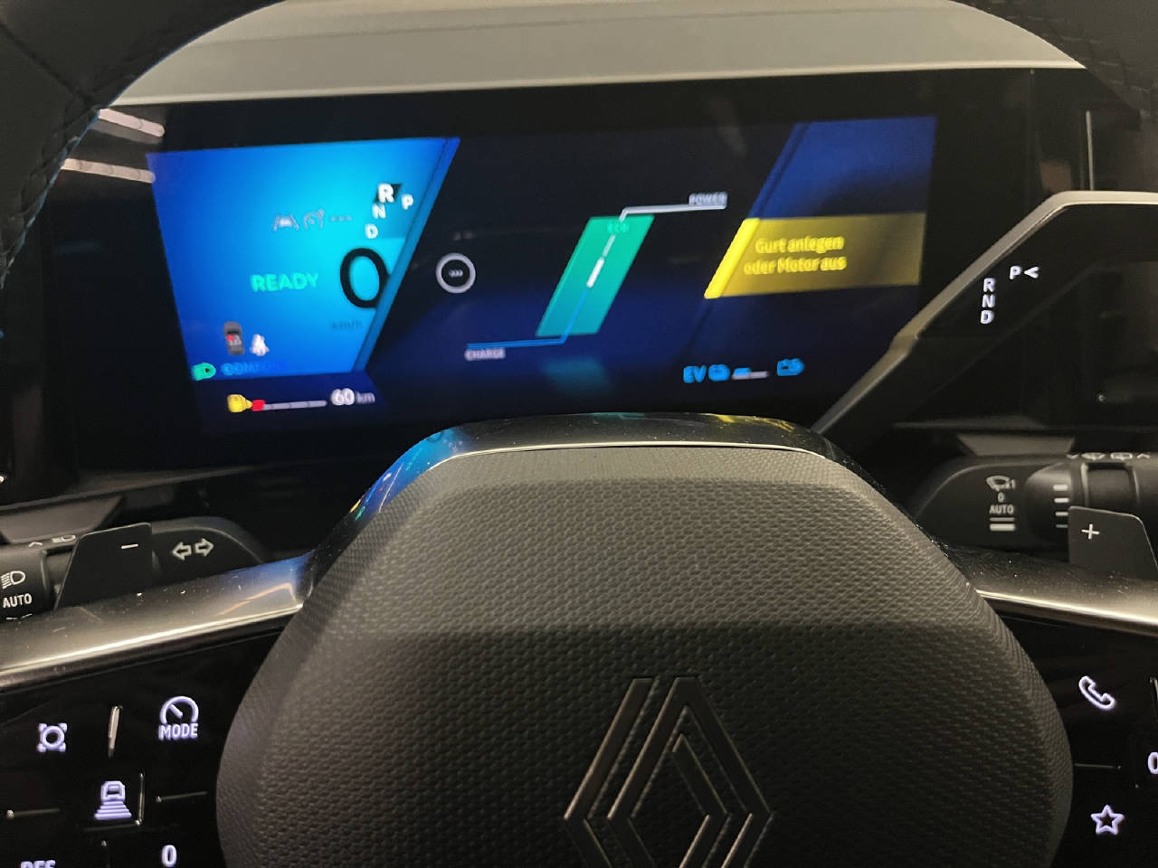 RENAULT Austral 1.2 E-Tech techno-image-9