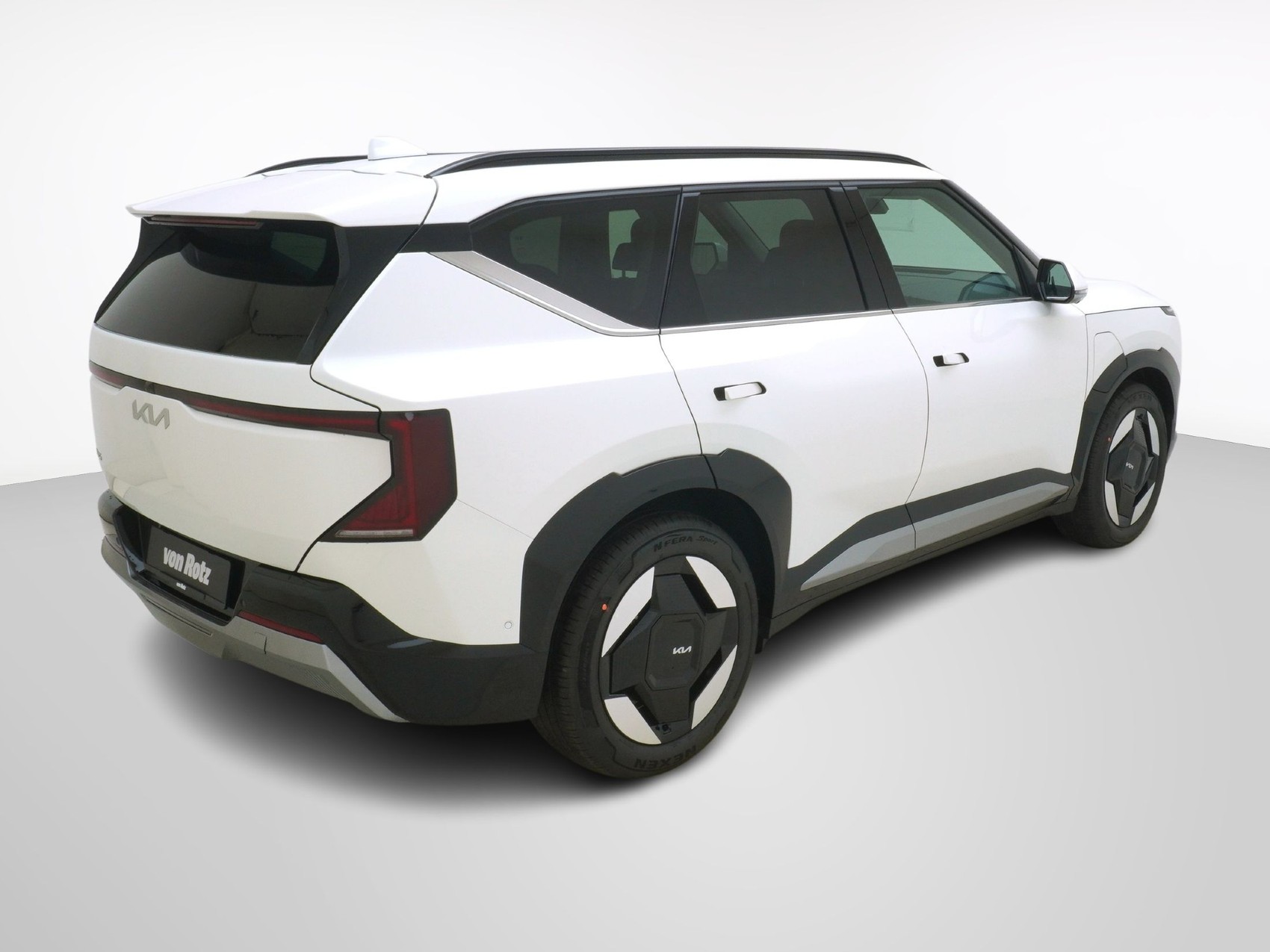 KIA EV5 81 kWh Earth-image-4