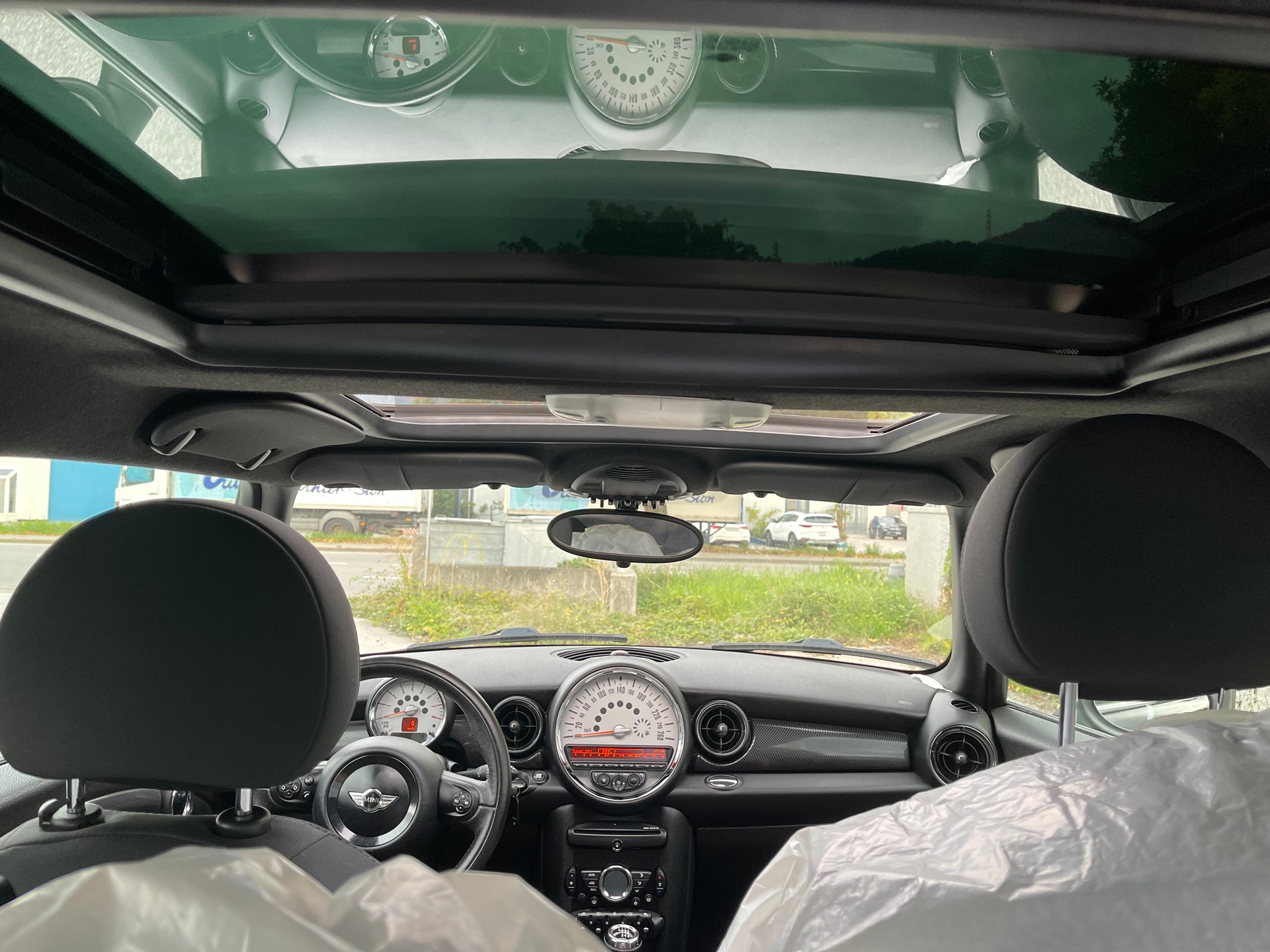 MINI Cooper S-image-4