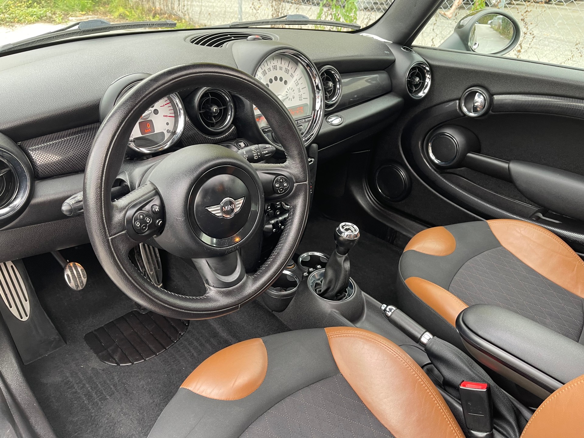 MINI Cooper S-image-11