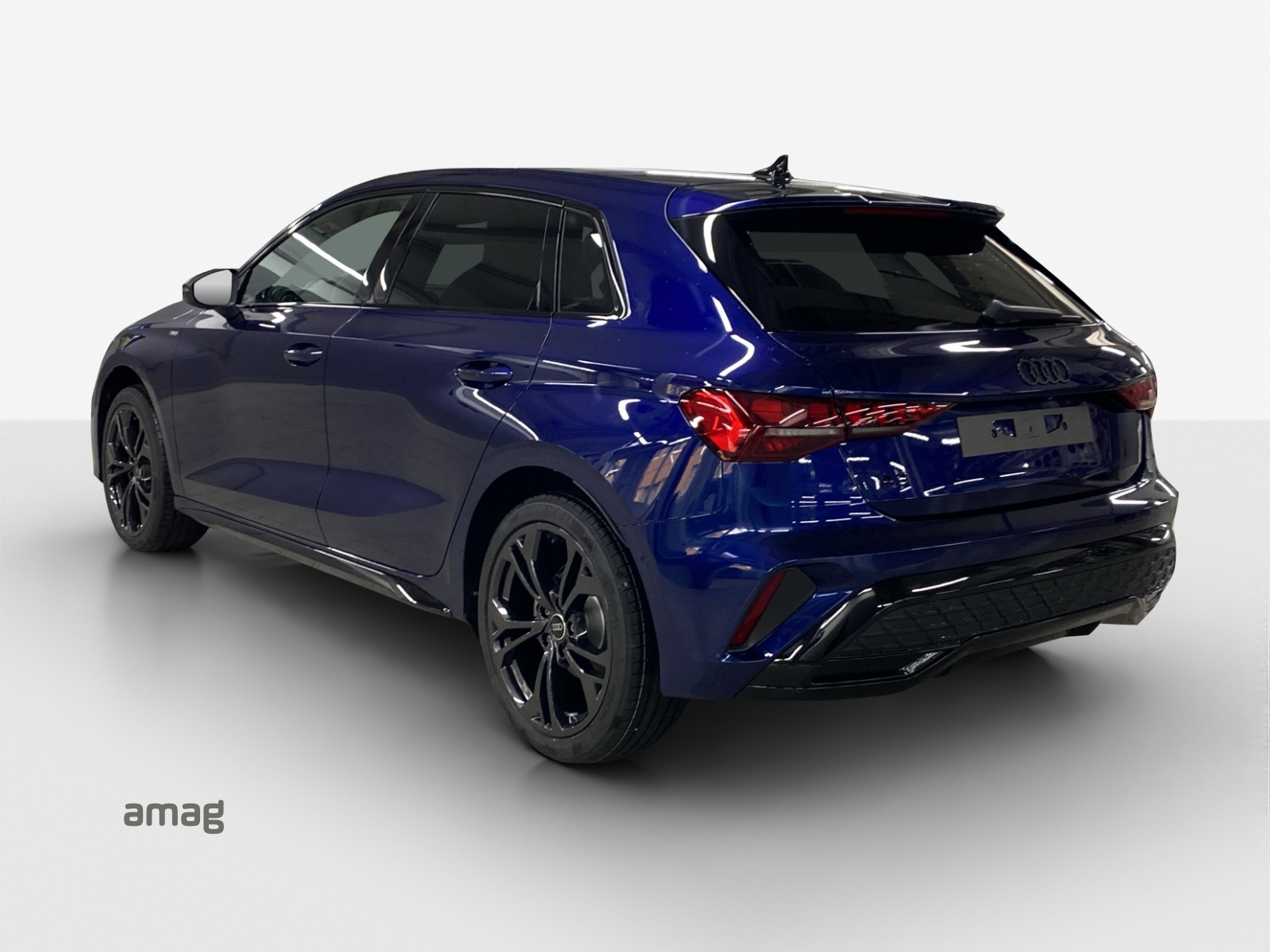 AUDI A3 Sportback TFSI 110 kW S line S tronic-showroom-element-2