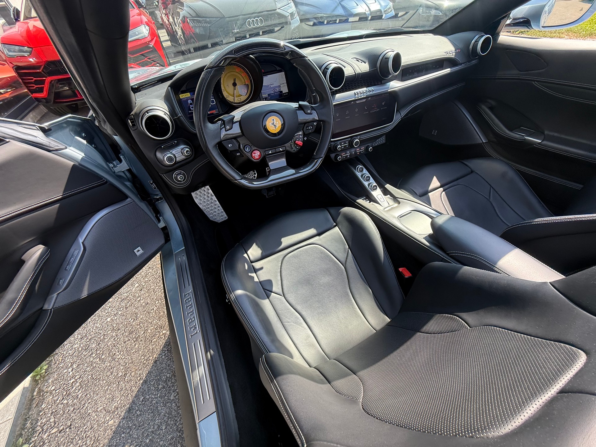 FERRARI Portofino M 3.9 V8 T-image-10