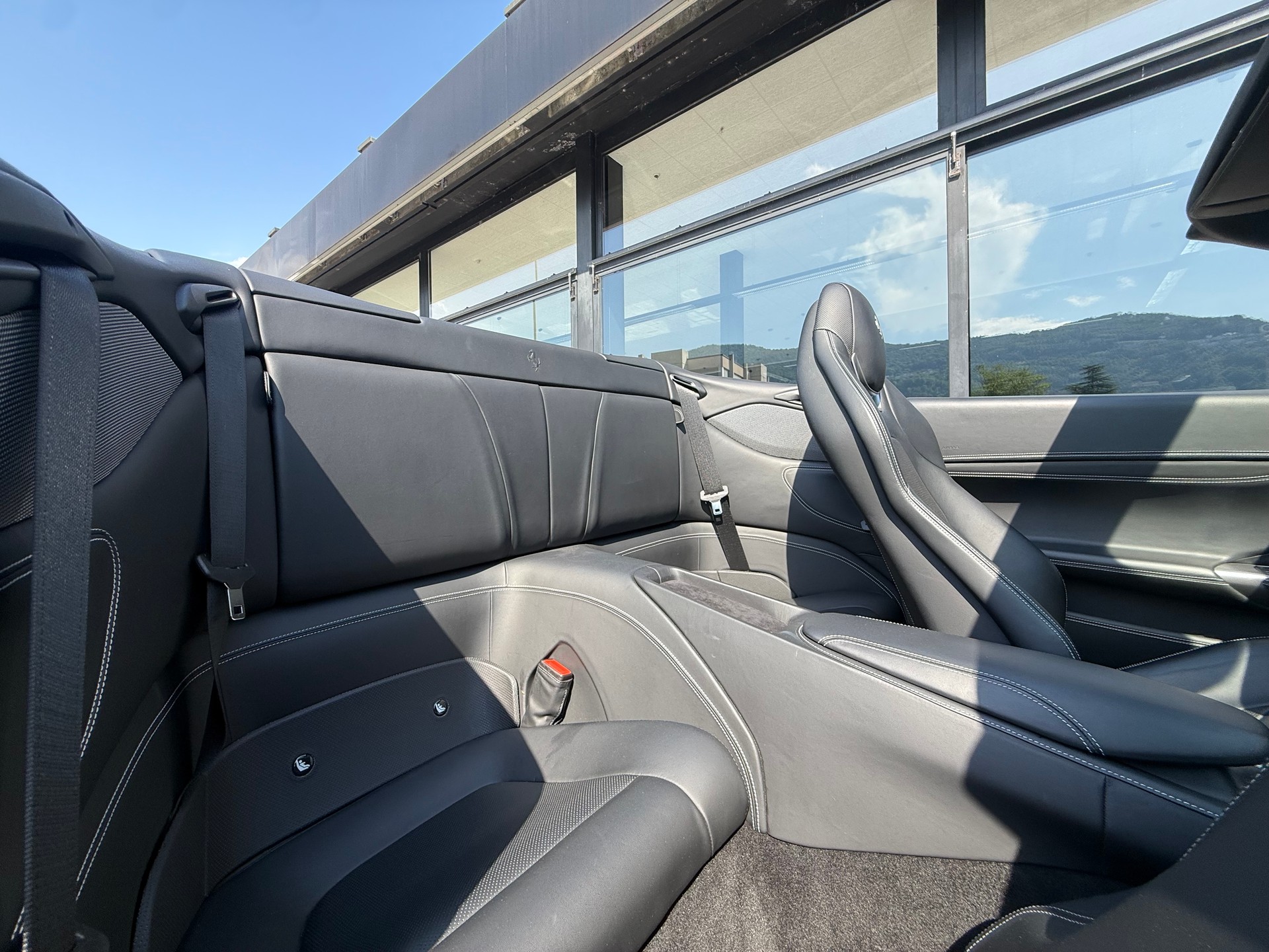 FERRARI Portofino M 3.9 V8 T-image-18