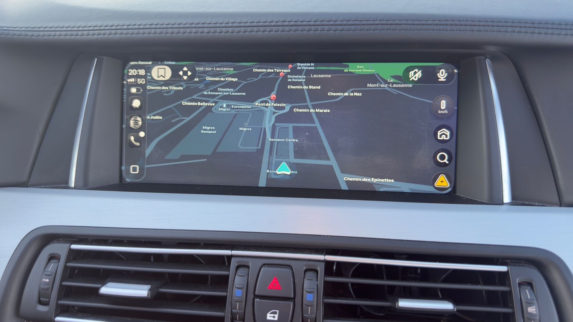 BMW M550d Touring xDrive Steptronic-image-6