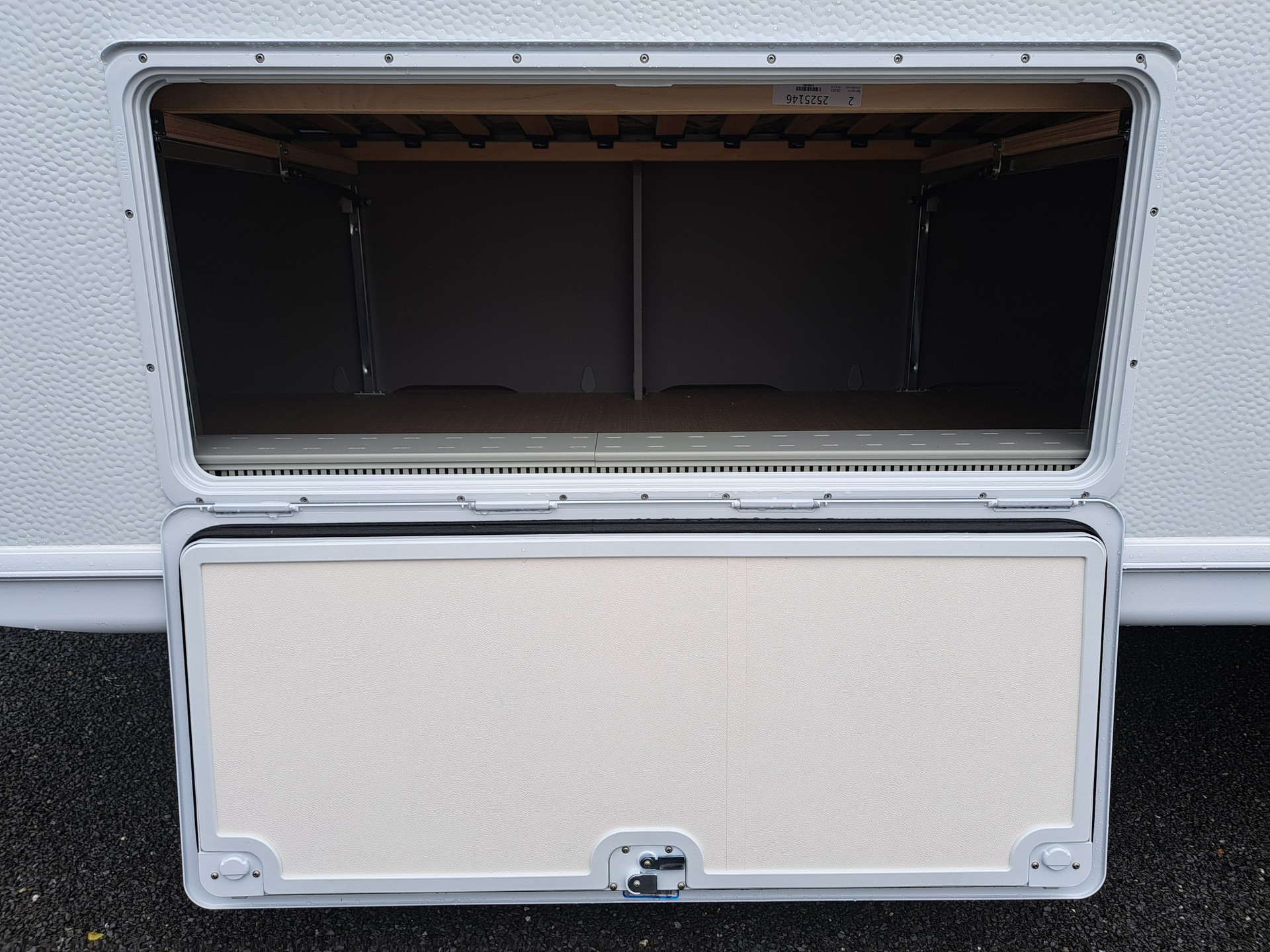BÜRSTNER Averso 535 TL-image-11